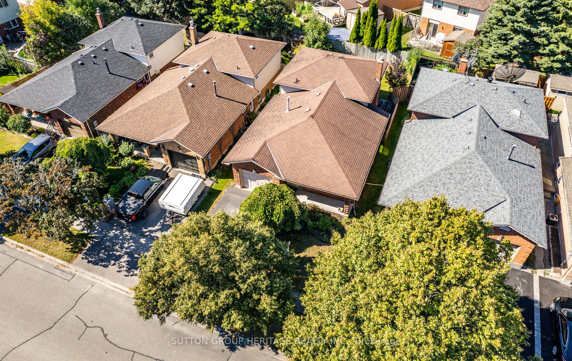 260 Glenabbey Dr