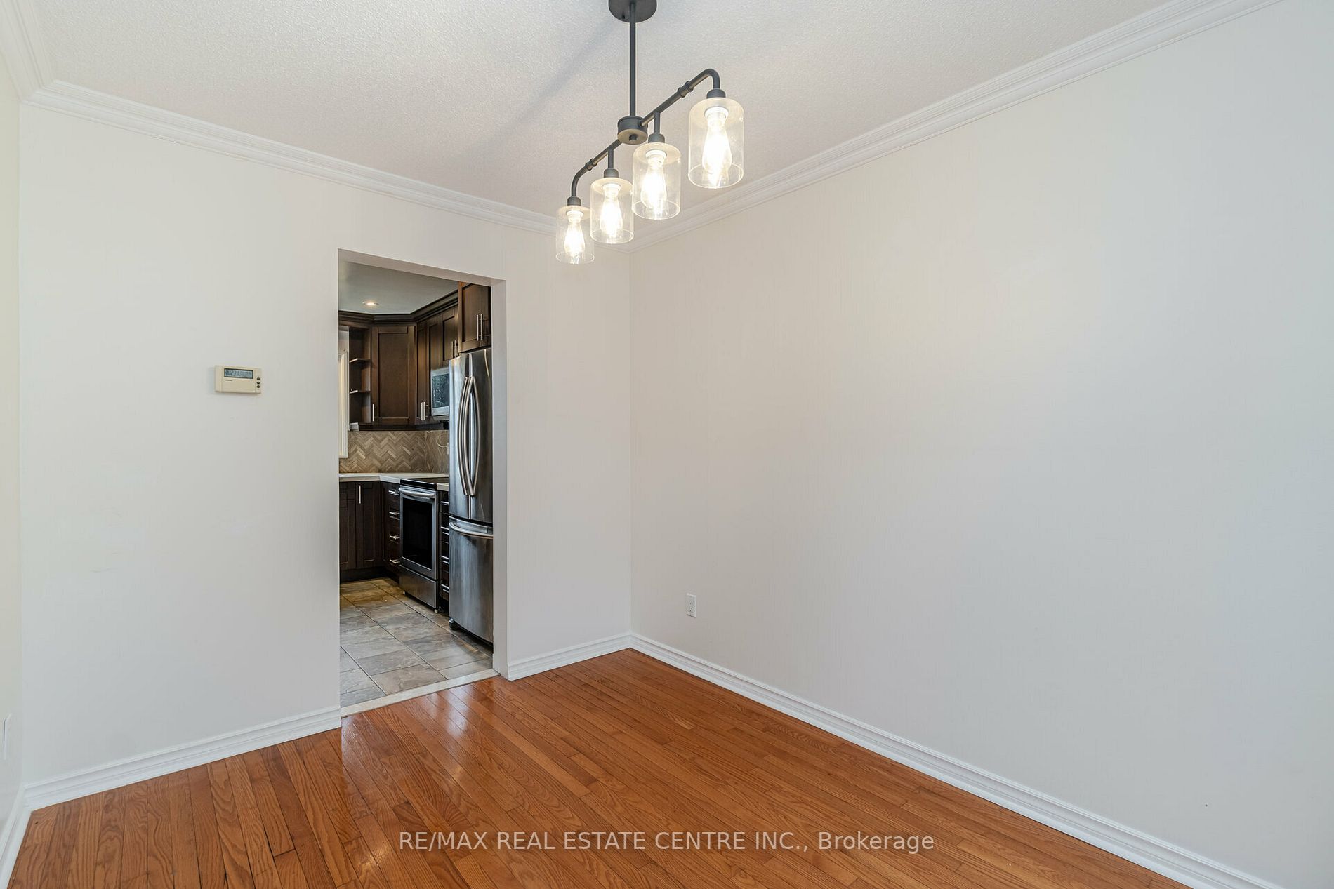 35 Fernbank Place