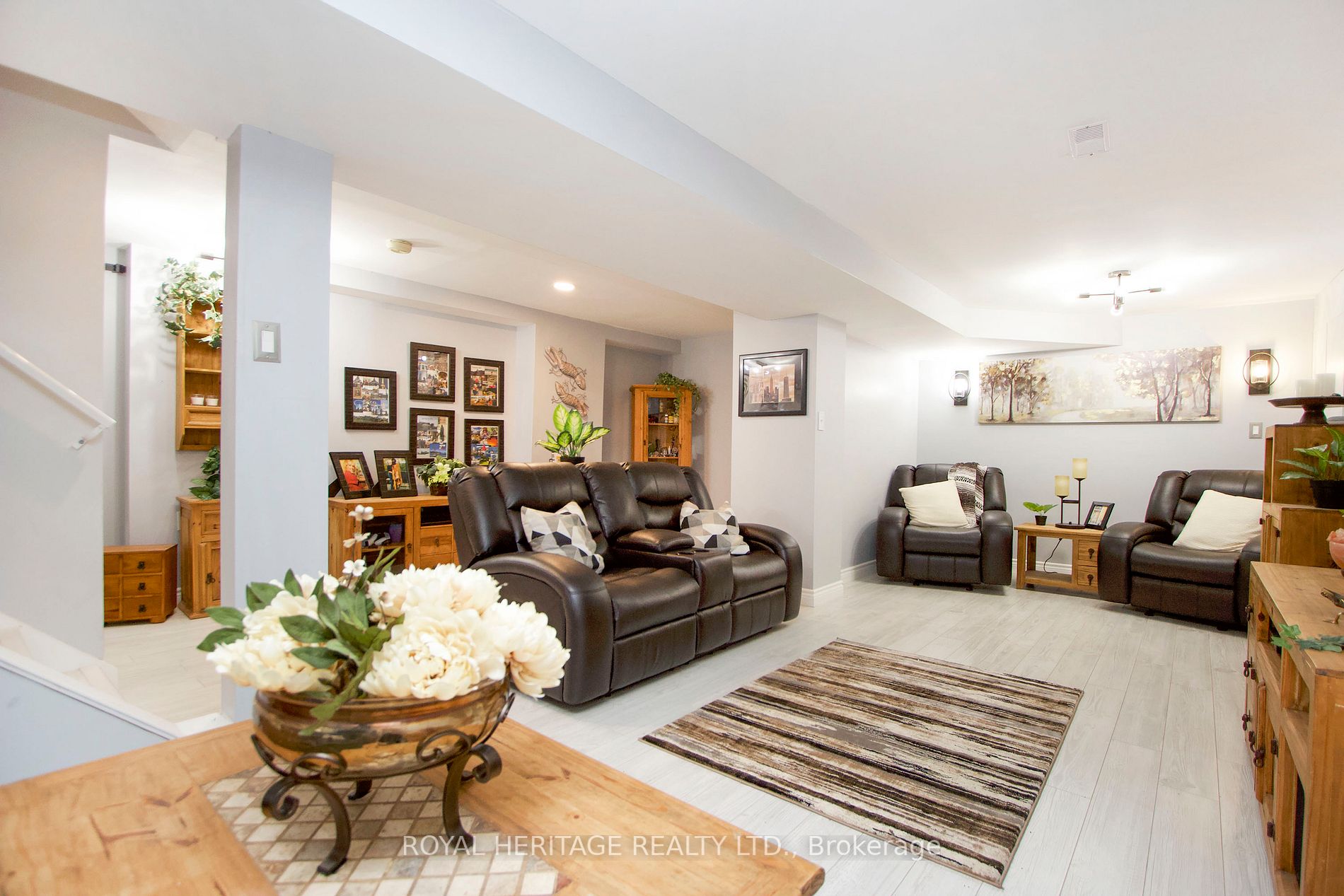 4 Aldcroft Cres