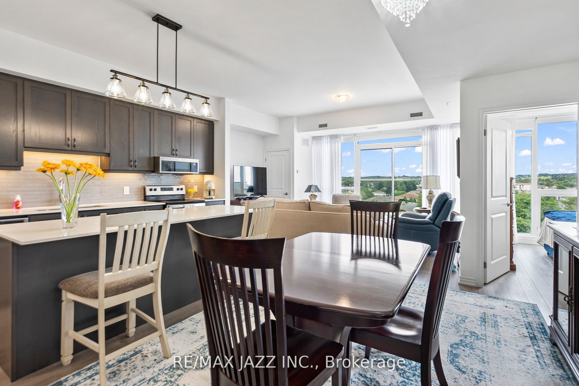 109 King Ave E, #605