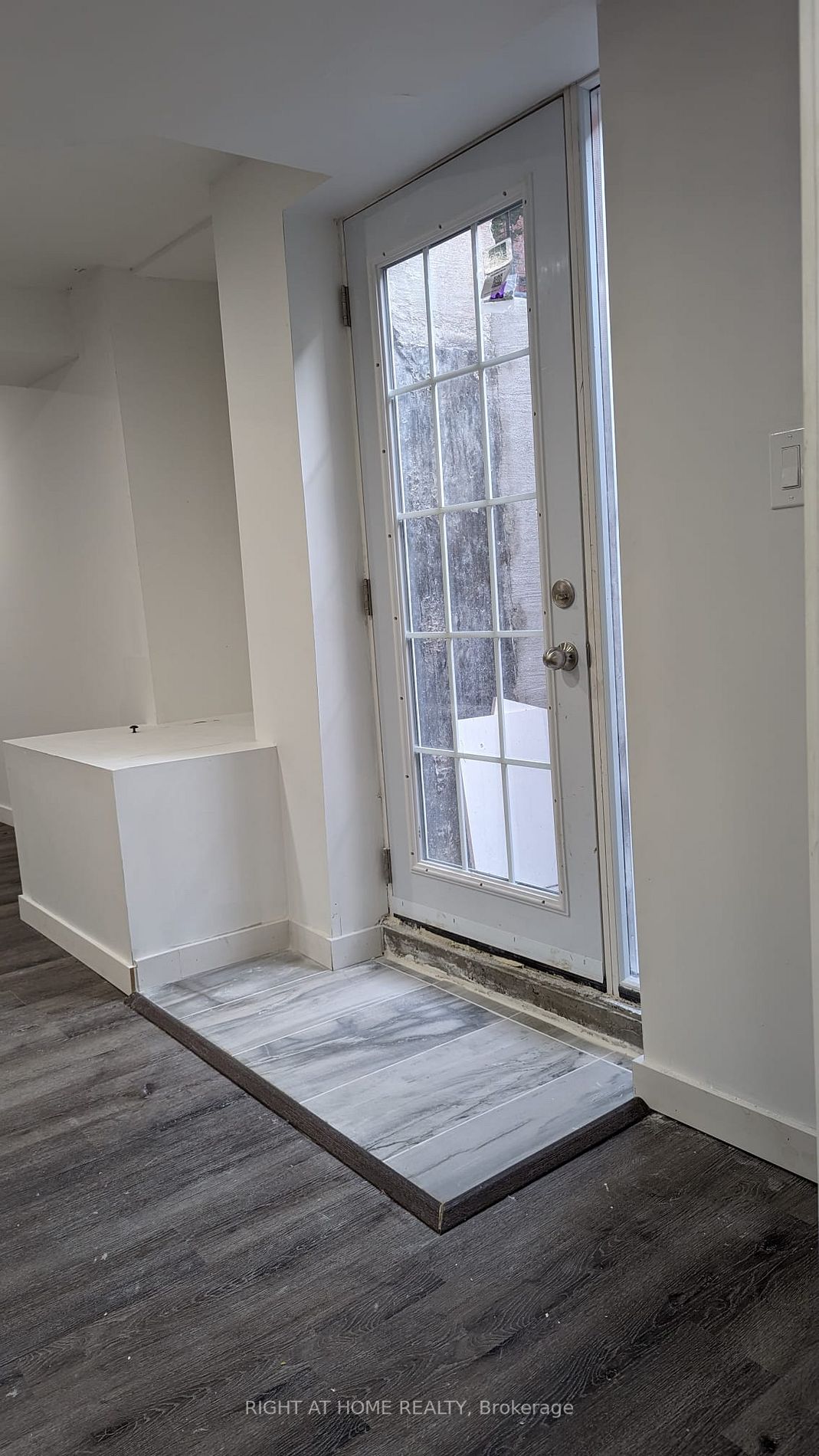 9 Jura Crt, #Lower