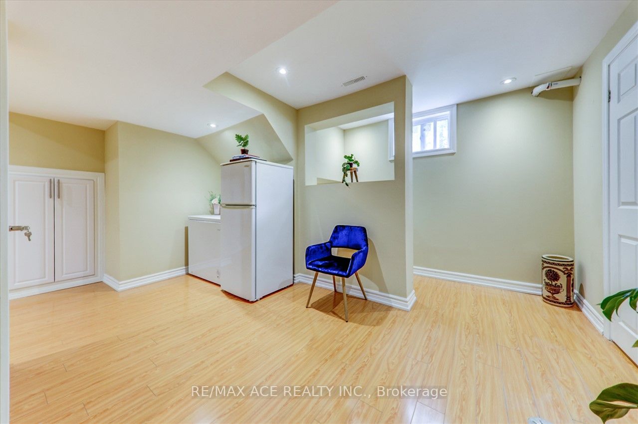 50 Jacwin Dr