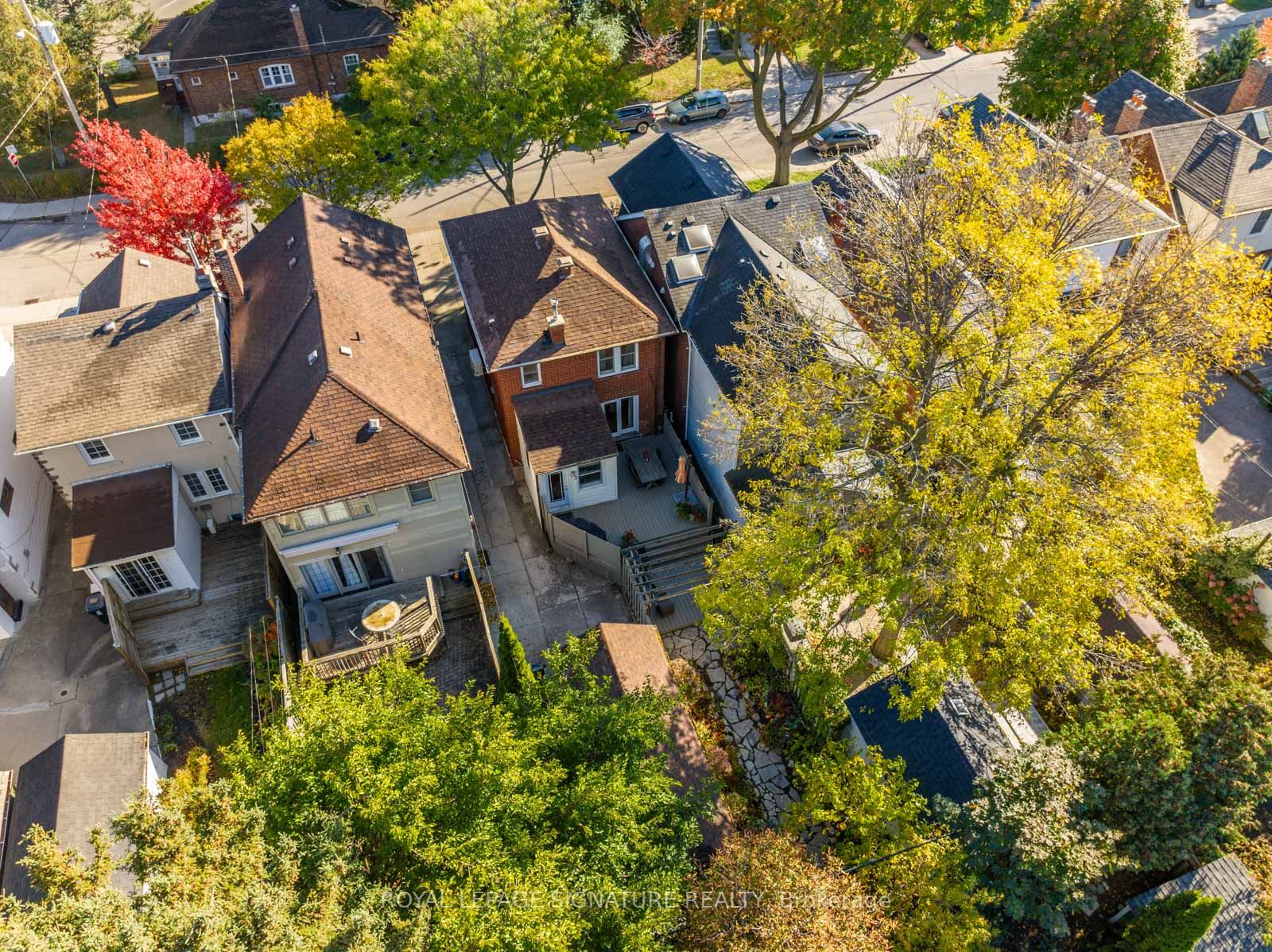 70 Warland Ave