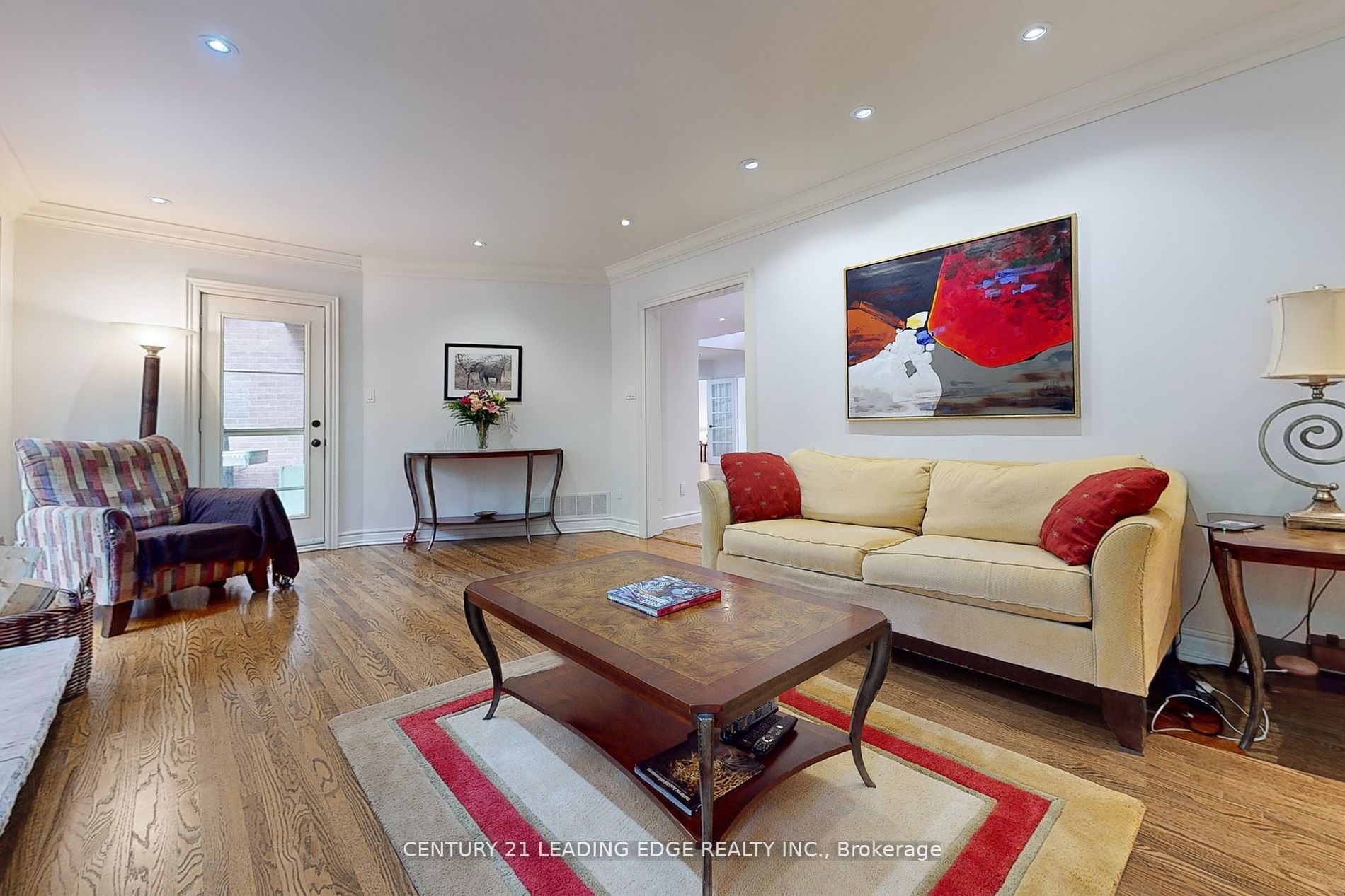 12 Stornoway Crt