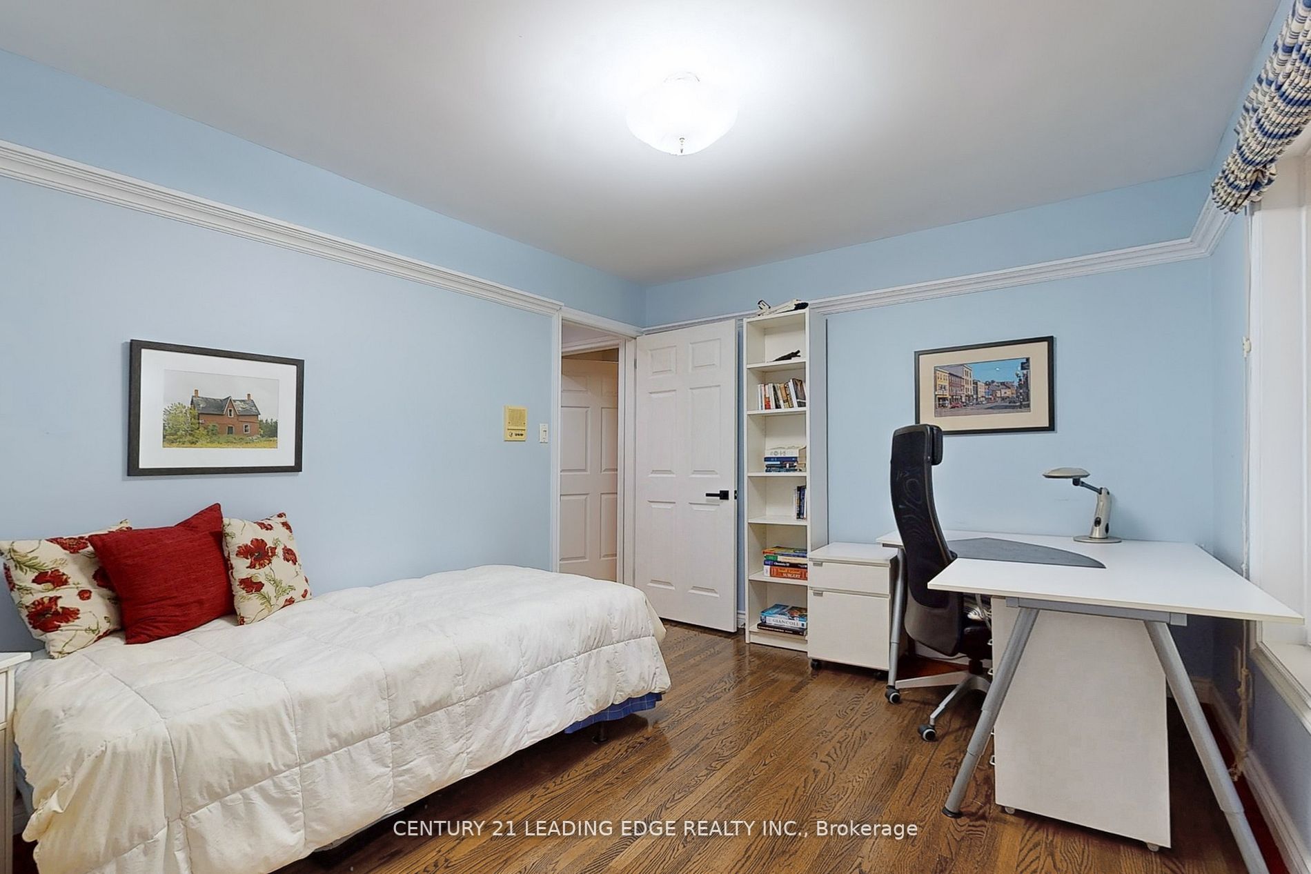 12 Stornoway Crt