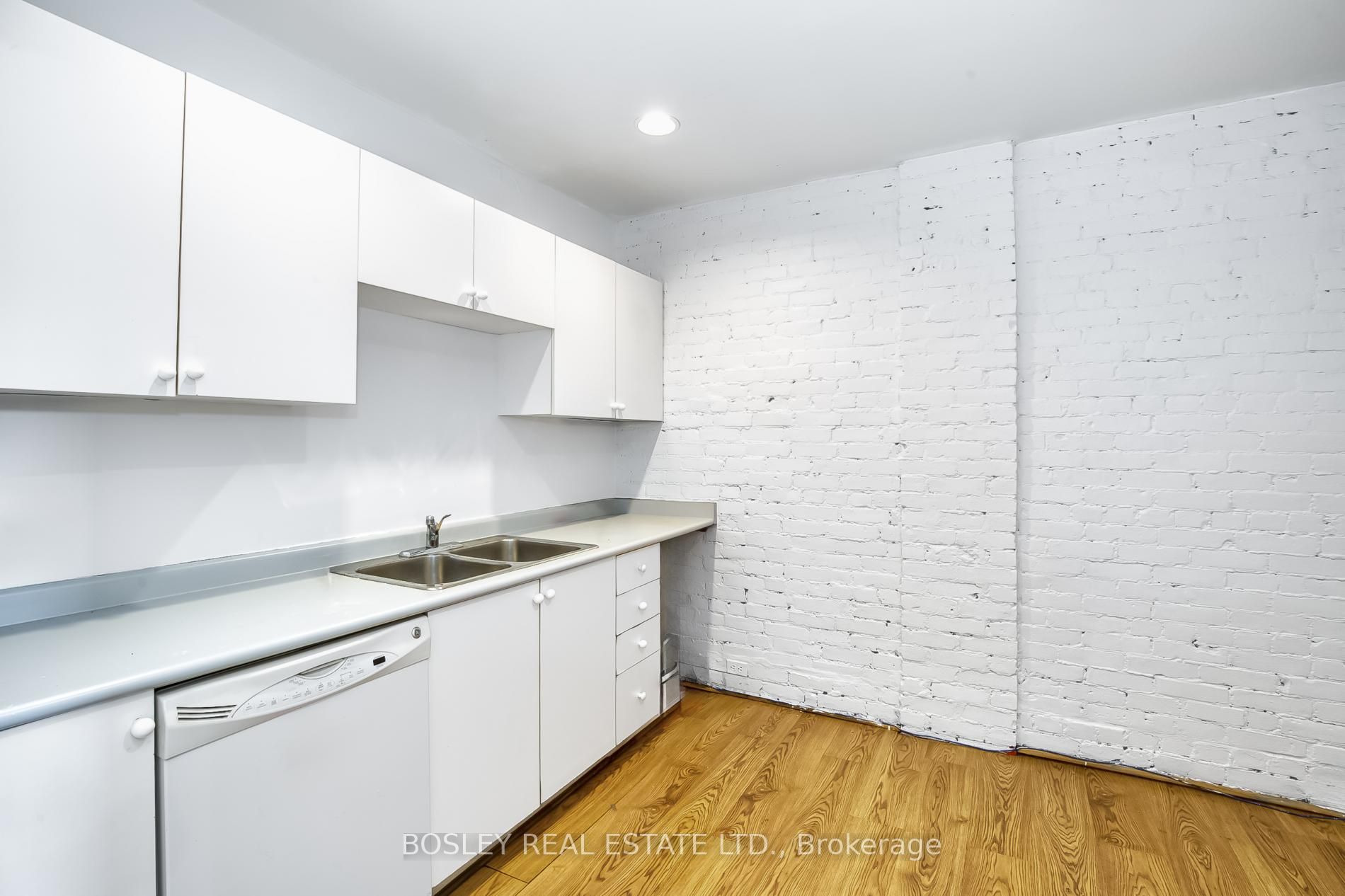 169 Danforth Ave