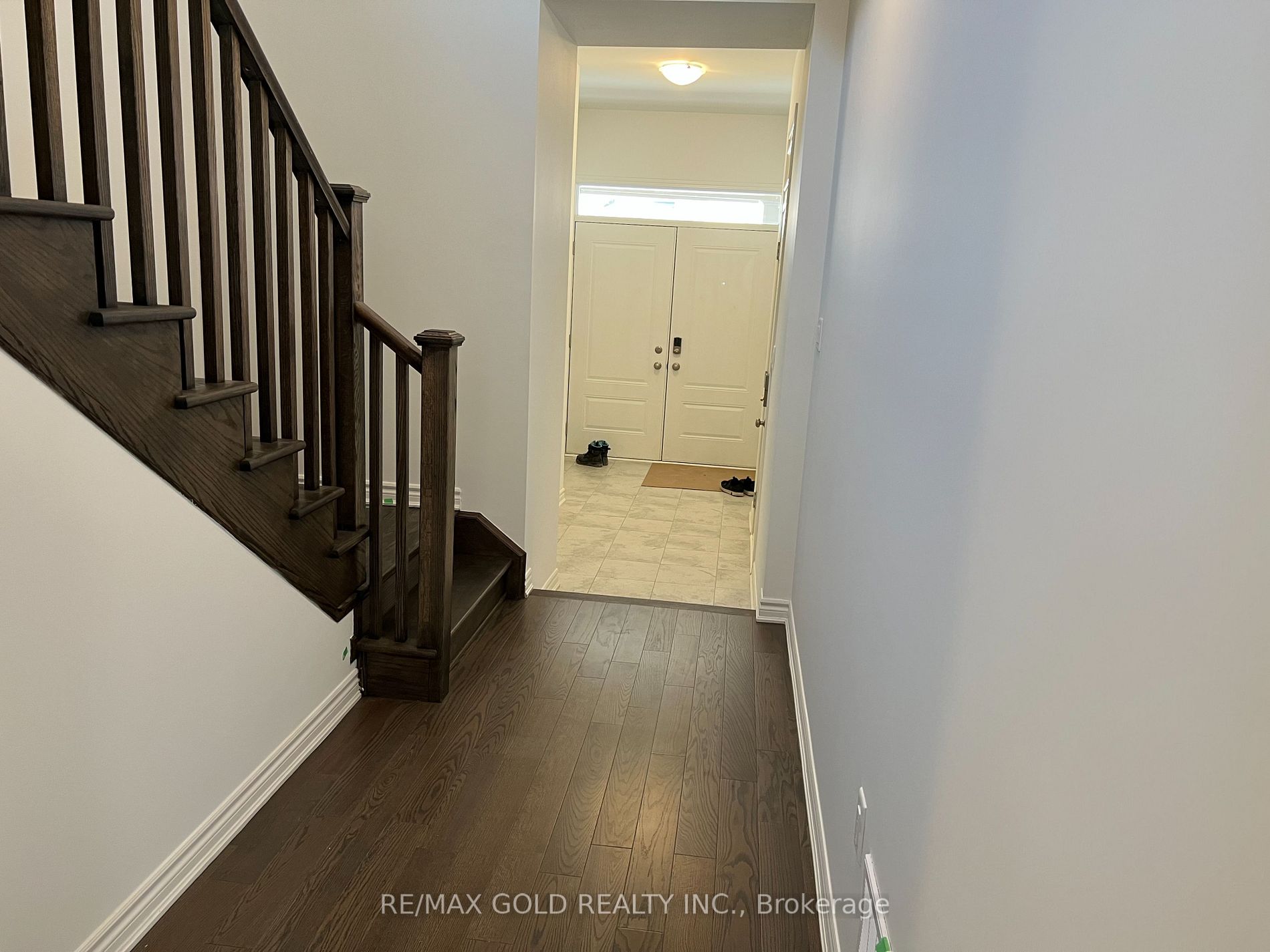 1582 Honey Locust Pl