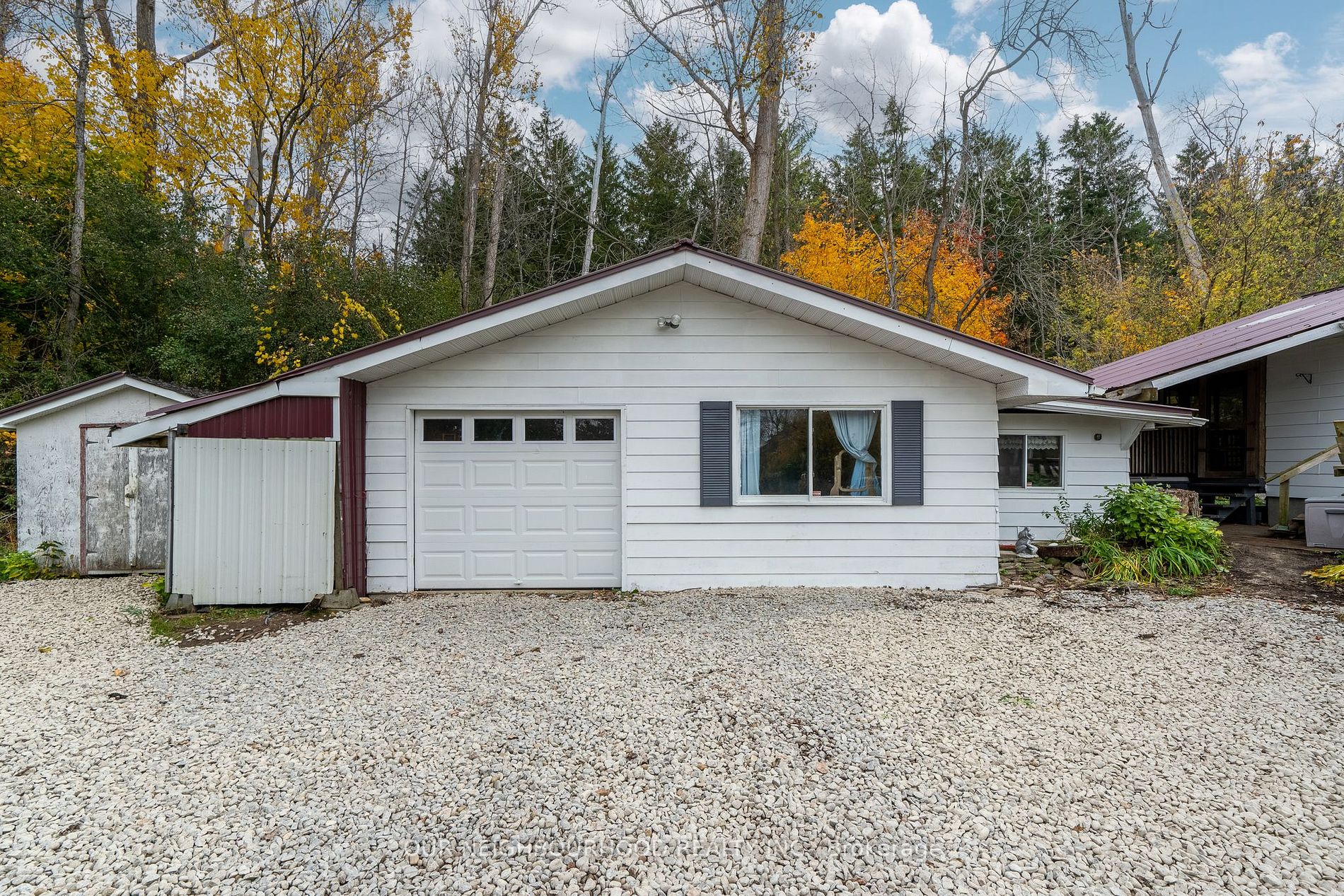 19321 Scugog Point Rd