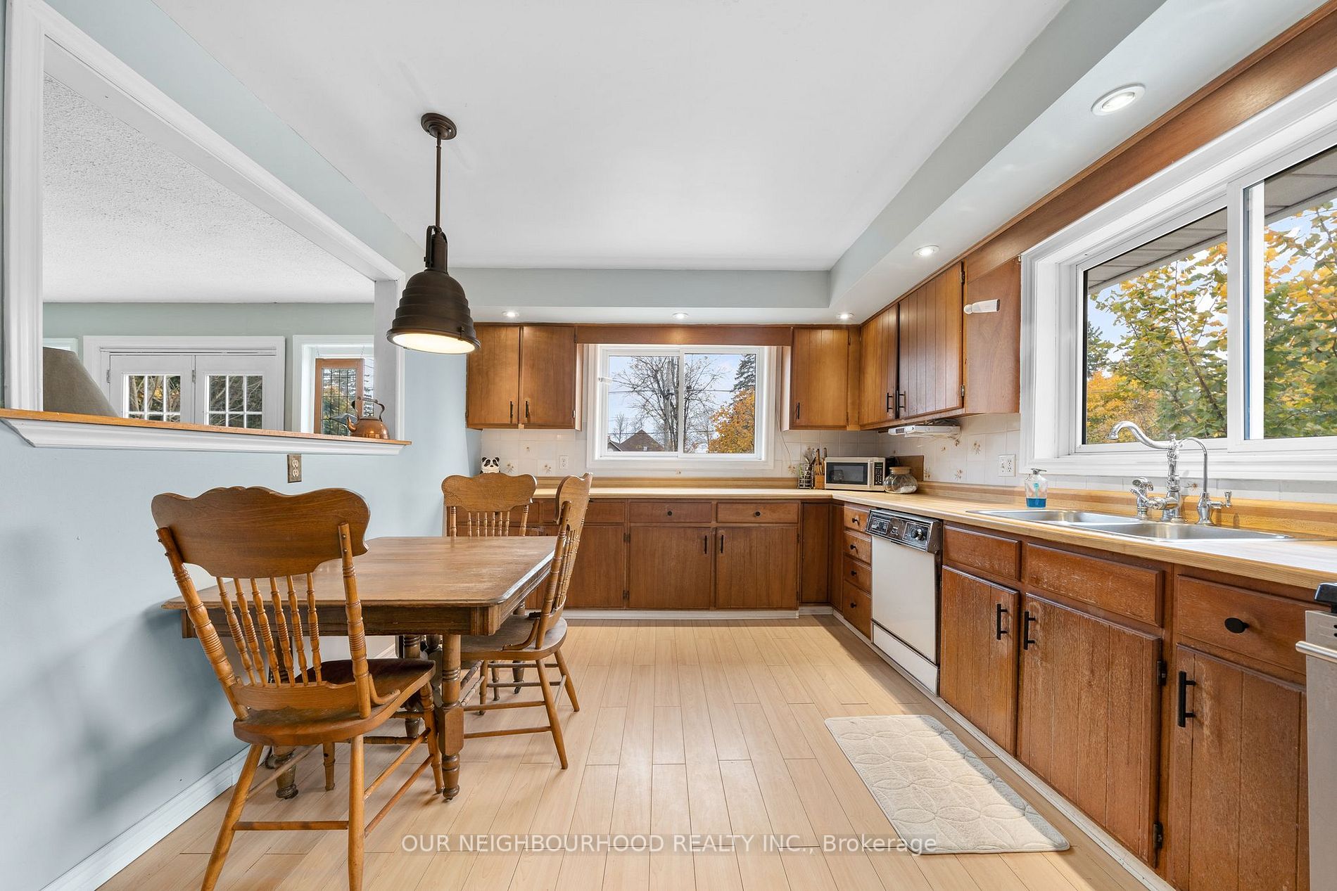 19321 Scugog Point Rd
