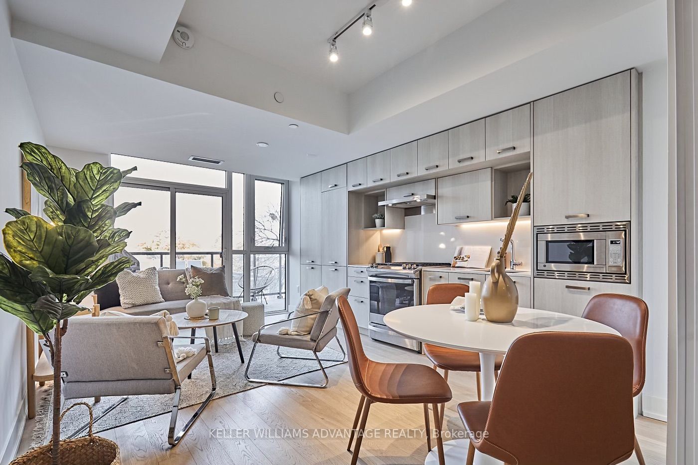 1331 Queen St E, #505