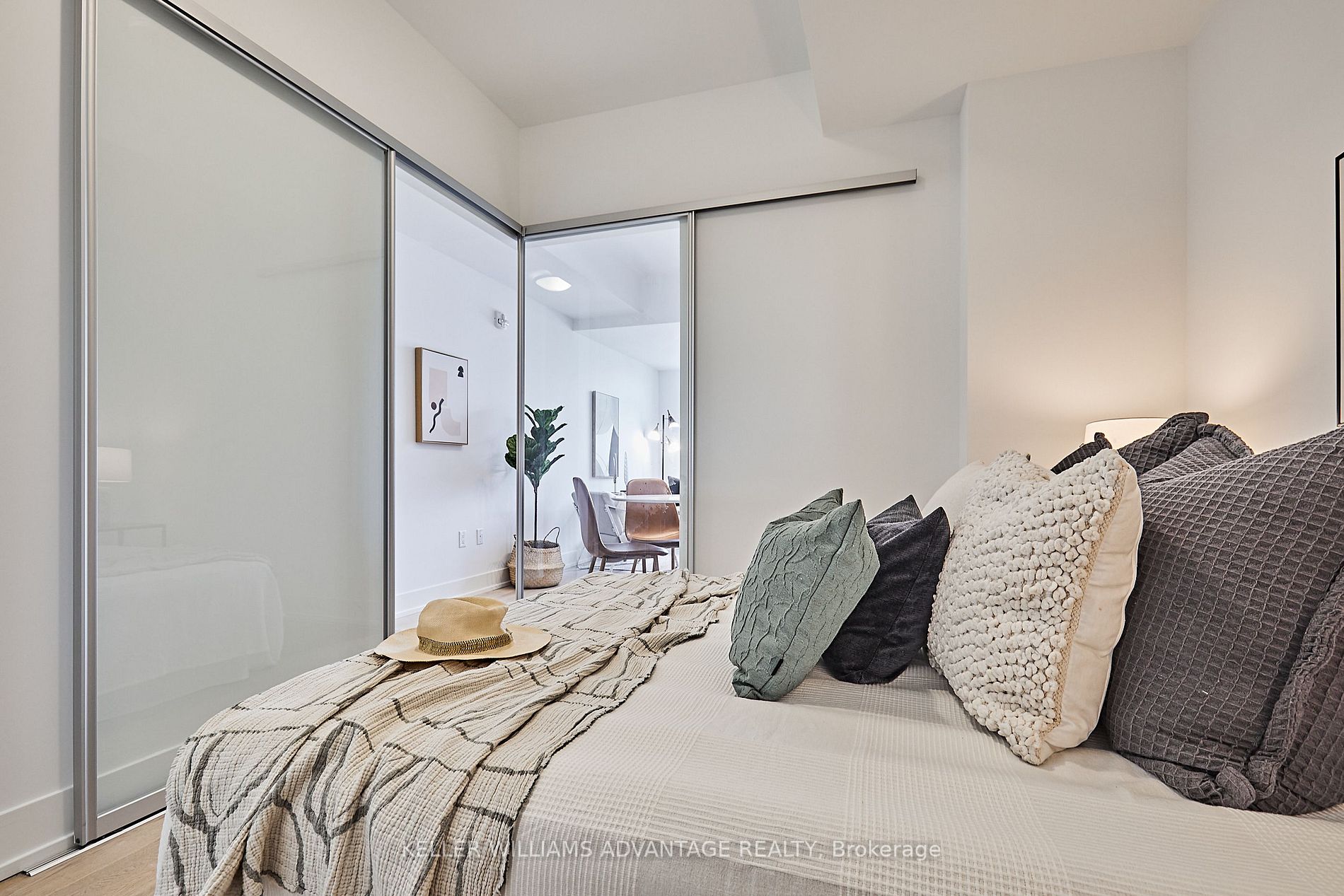1331 Queen St E, #505