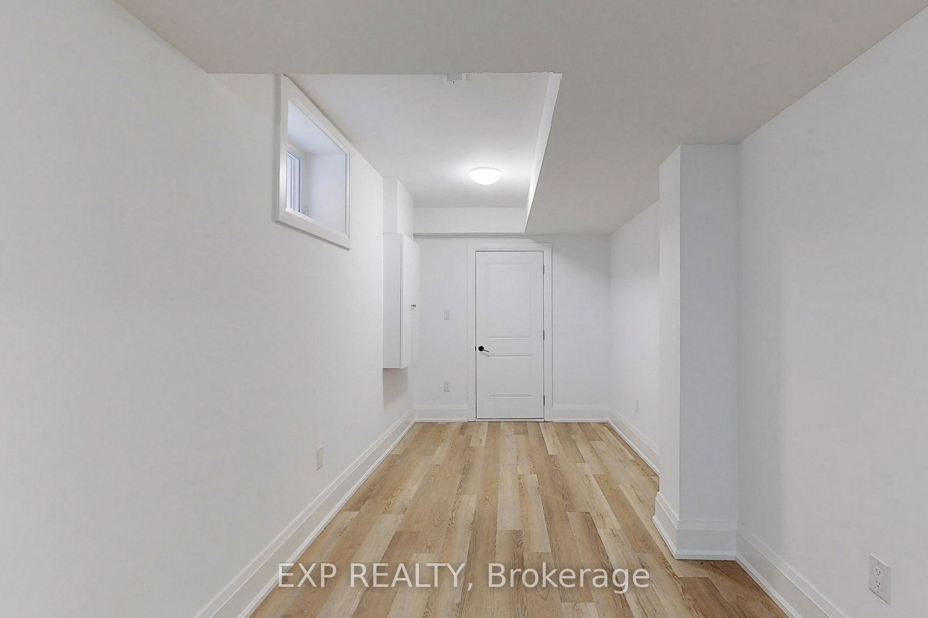 83 Kalmar Ave