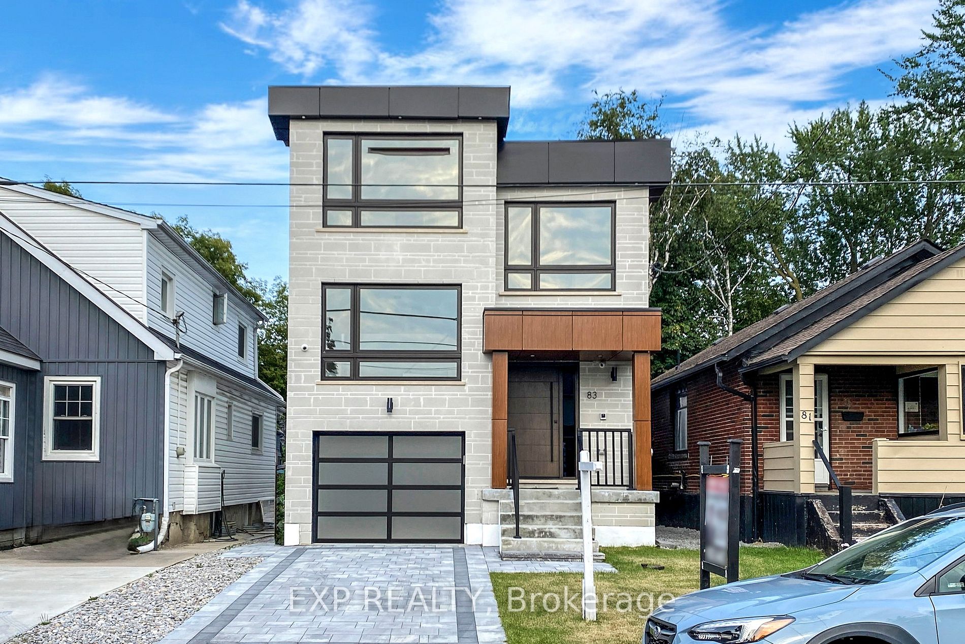 83 Kalmar Ave