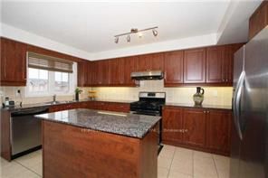 75 Styles Cres, #Main