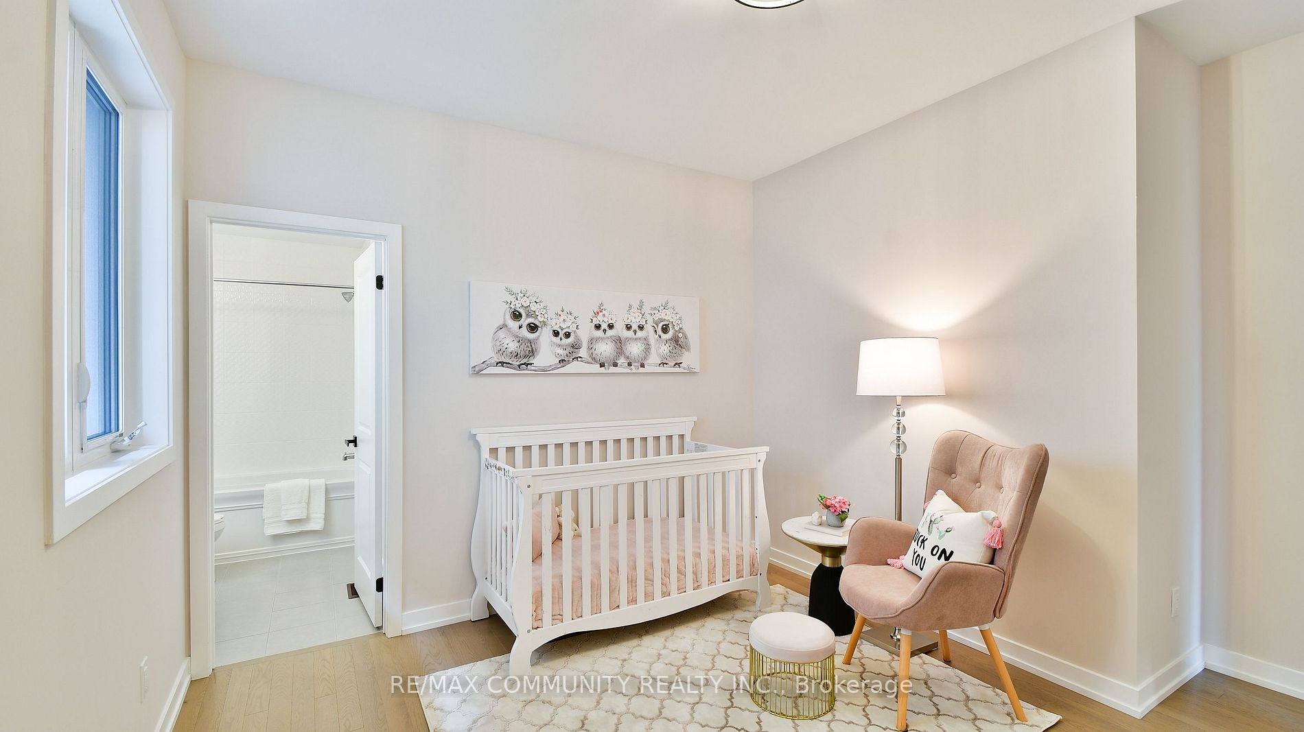400 Finch Ave E, #5