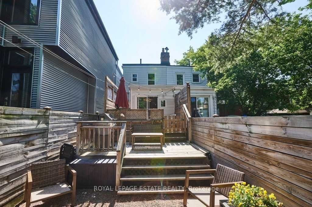 157 Hannaford St