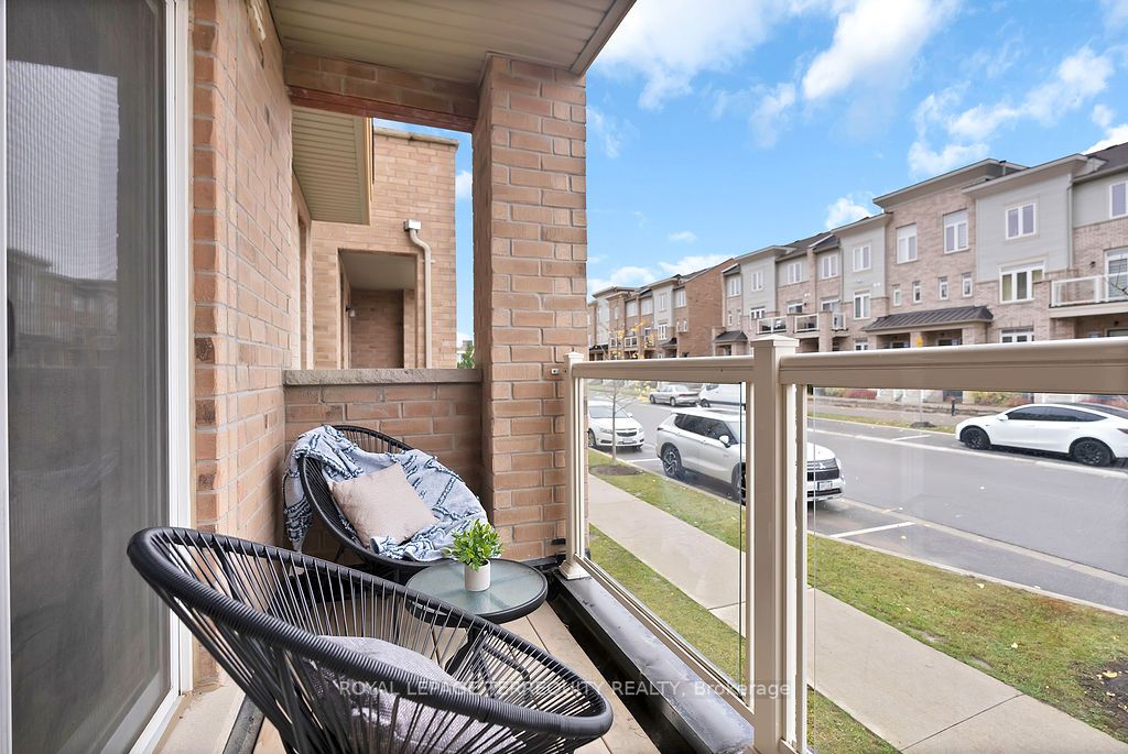 1811 Rex Heath Drive, #243