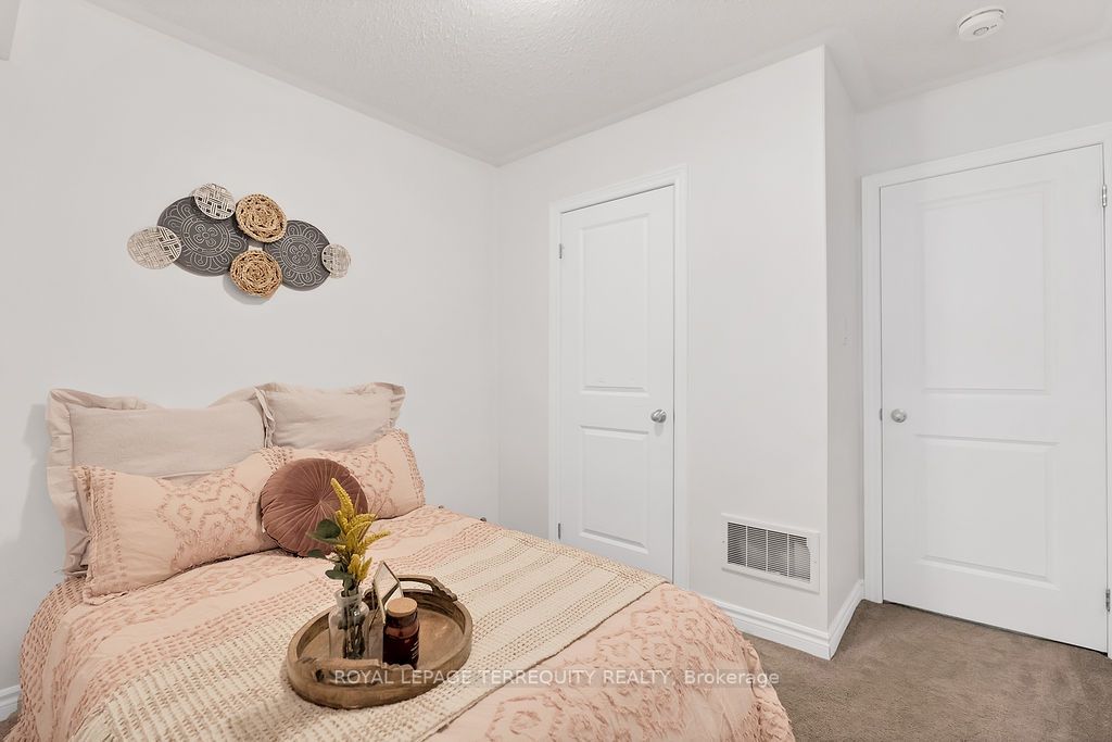 1811 Rex Heath Drive, #243