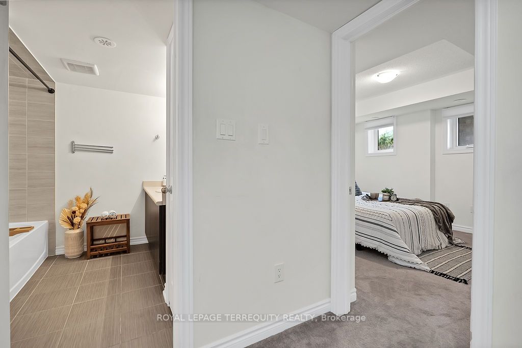 1811 Rex Heath Drive, #243