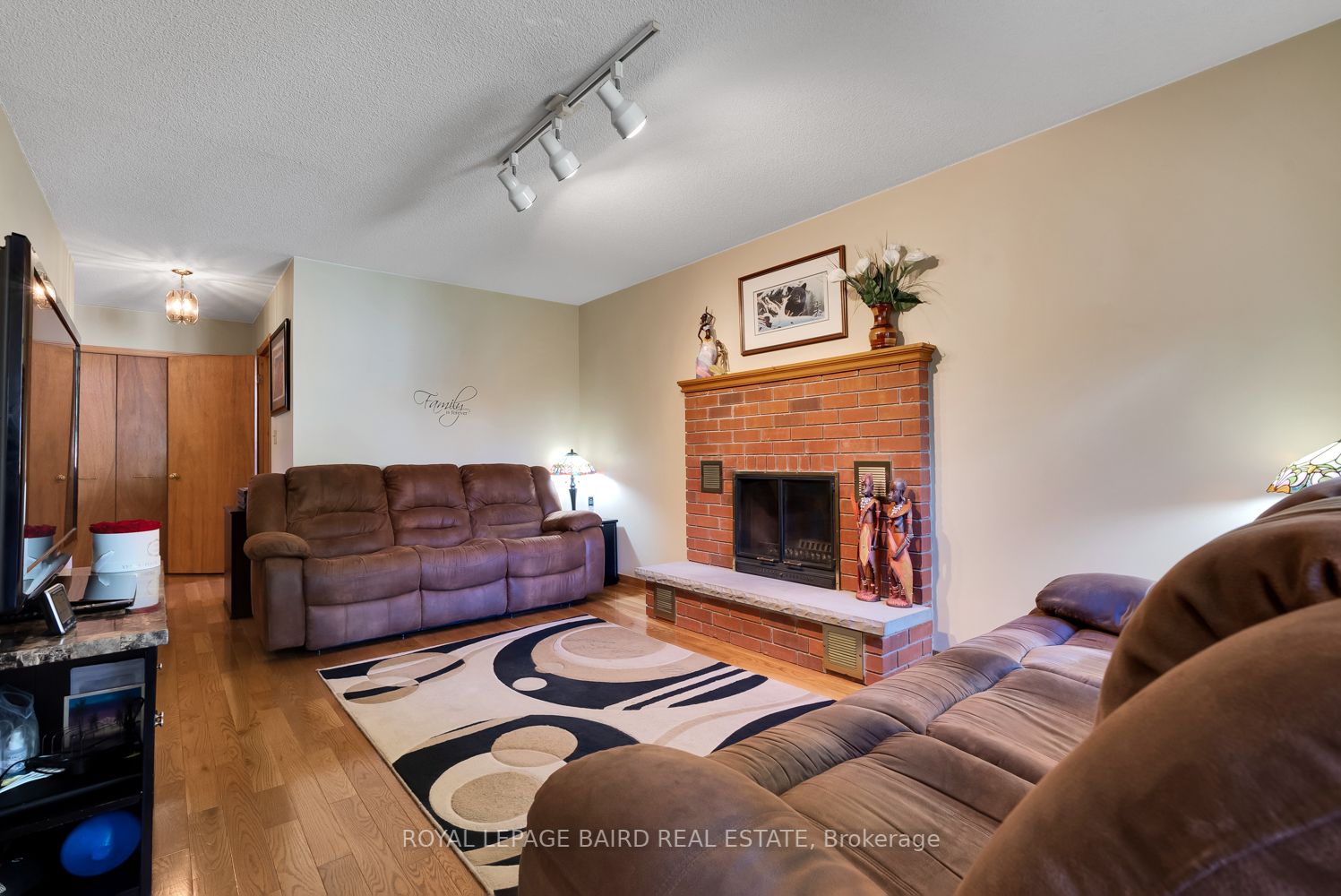33 Renwick Rd