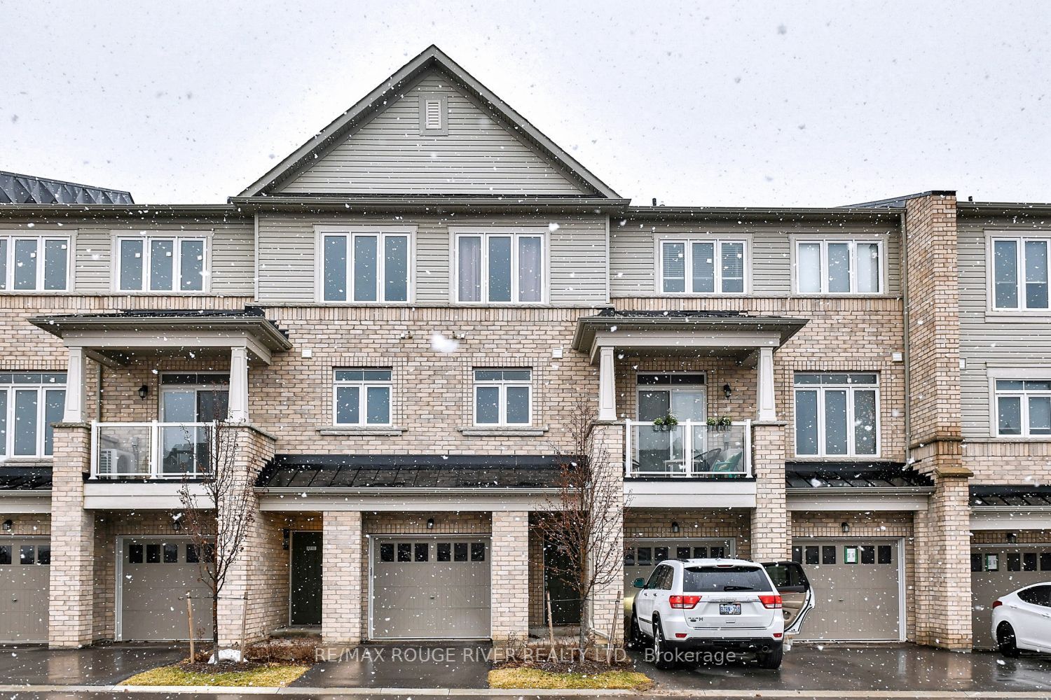 1710 Grenwich Glen