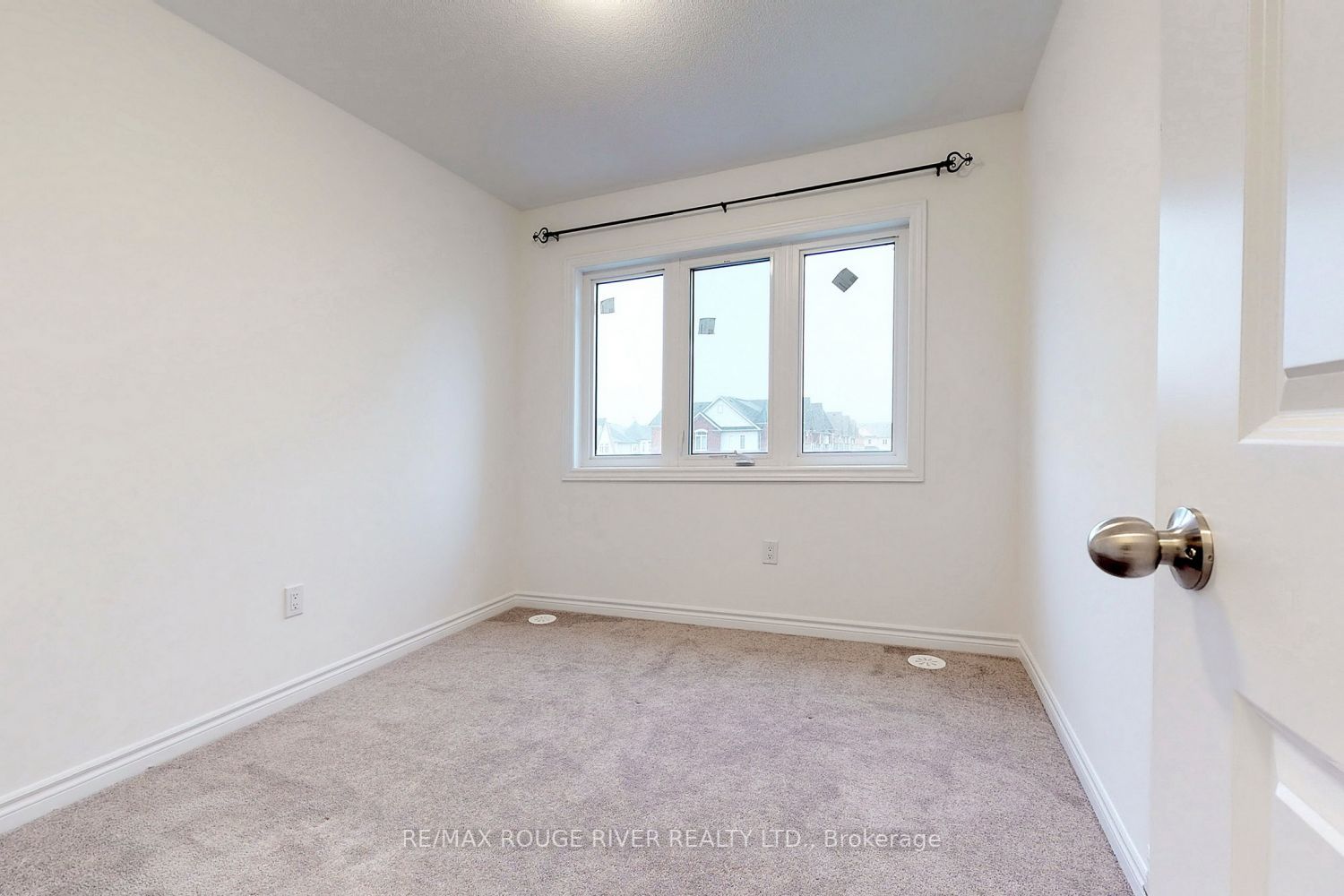 1710 Grenwich Glen
