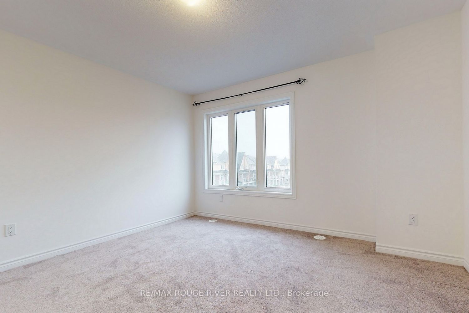 1710 Grenwich Glen
