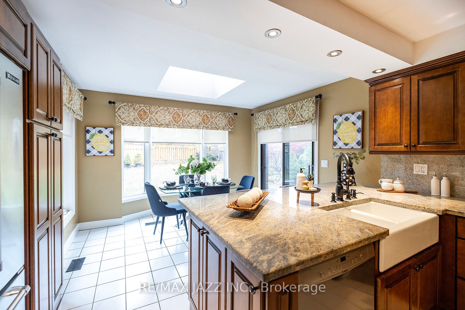 85 Stratton Cres