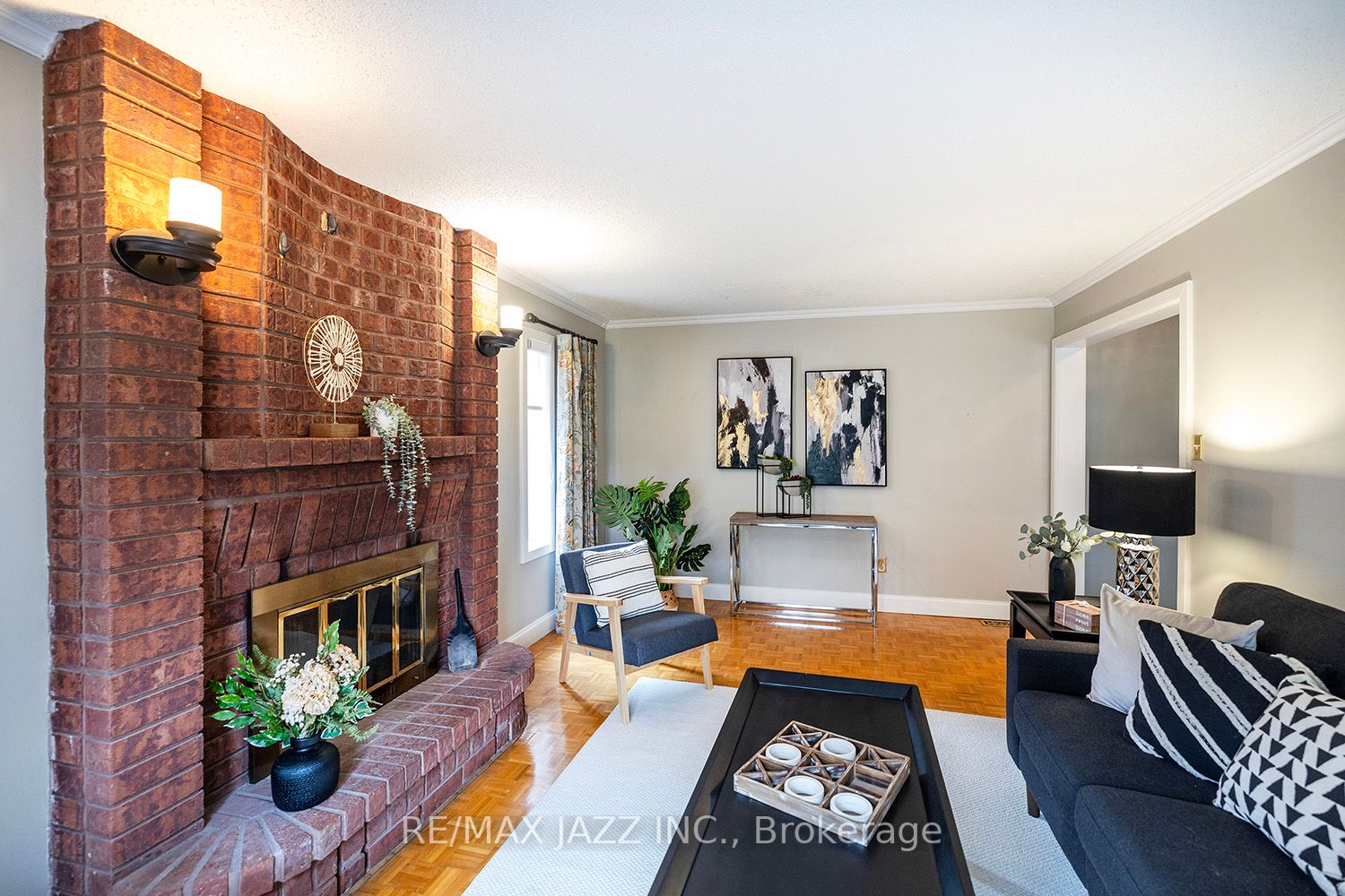 85 Stratton Cres