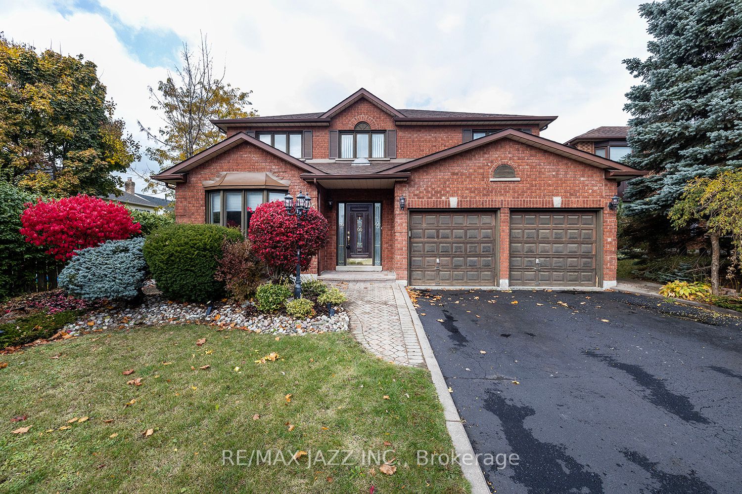 85 Stratton Cres