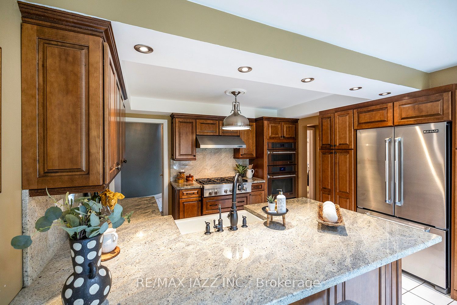 85 Stratton Cres