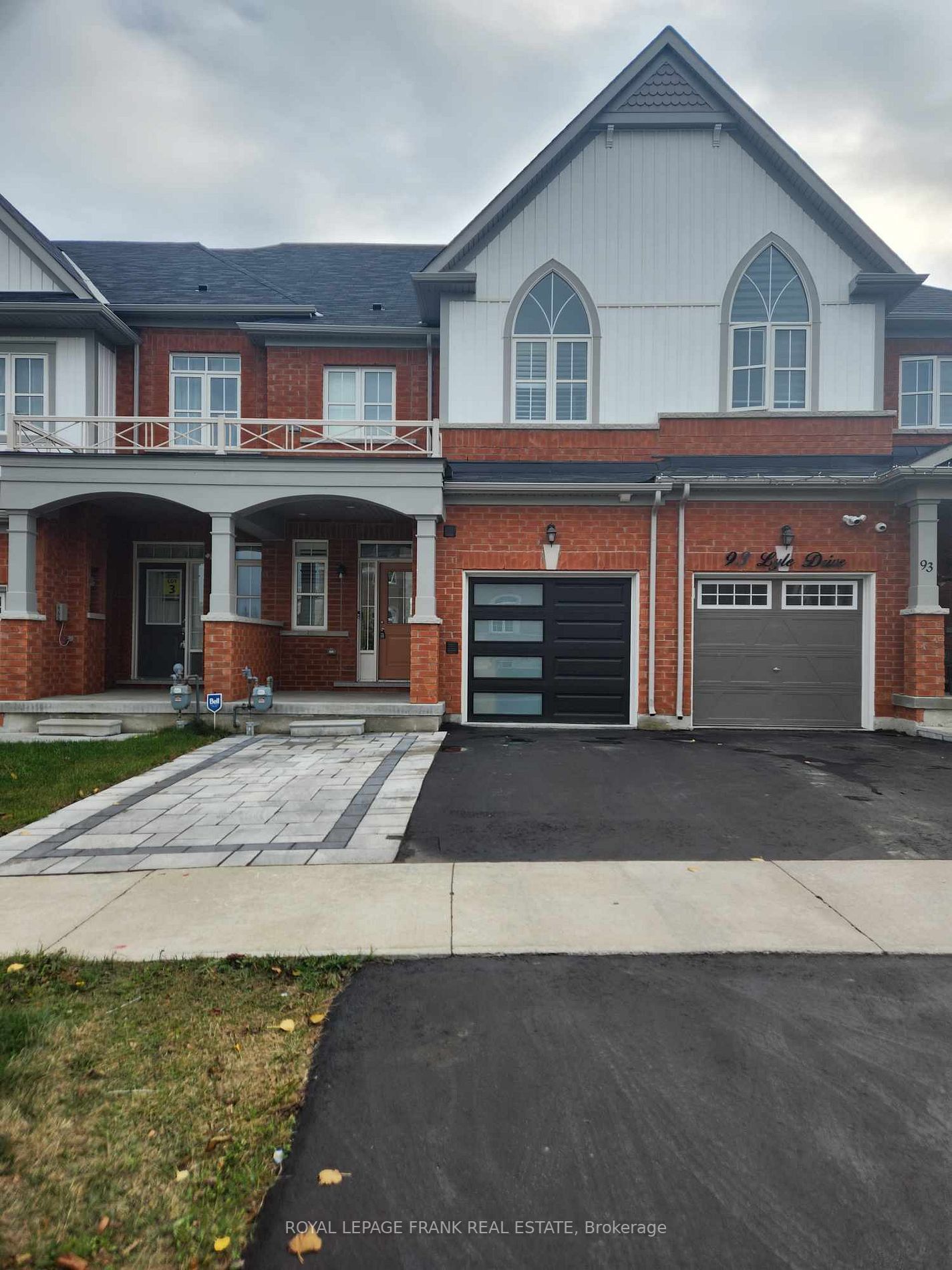 91 Lyle Dr