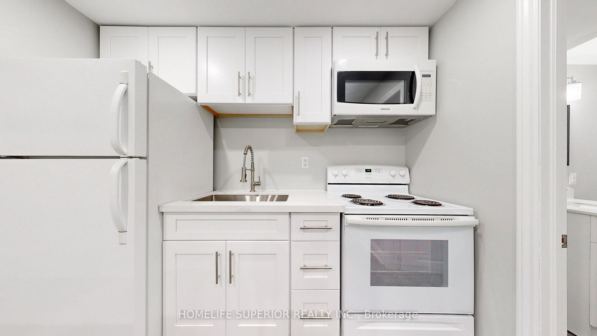 380 Vancouver Cres