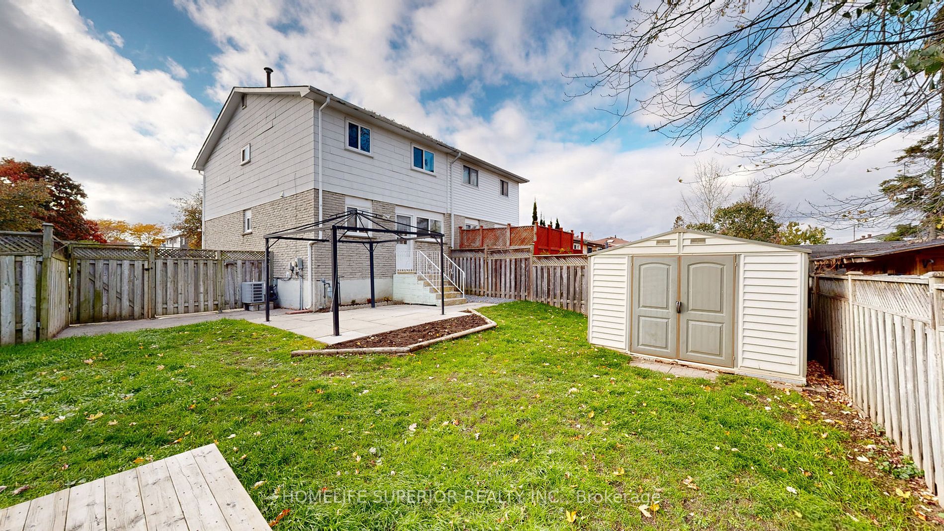 380 Vancouver Cres