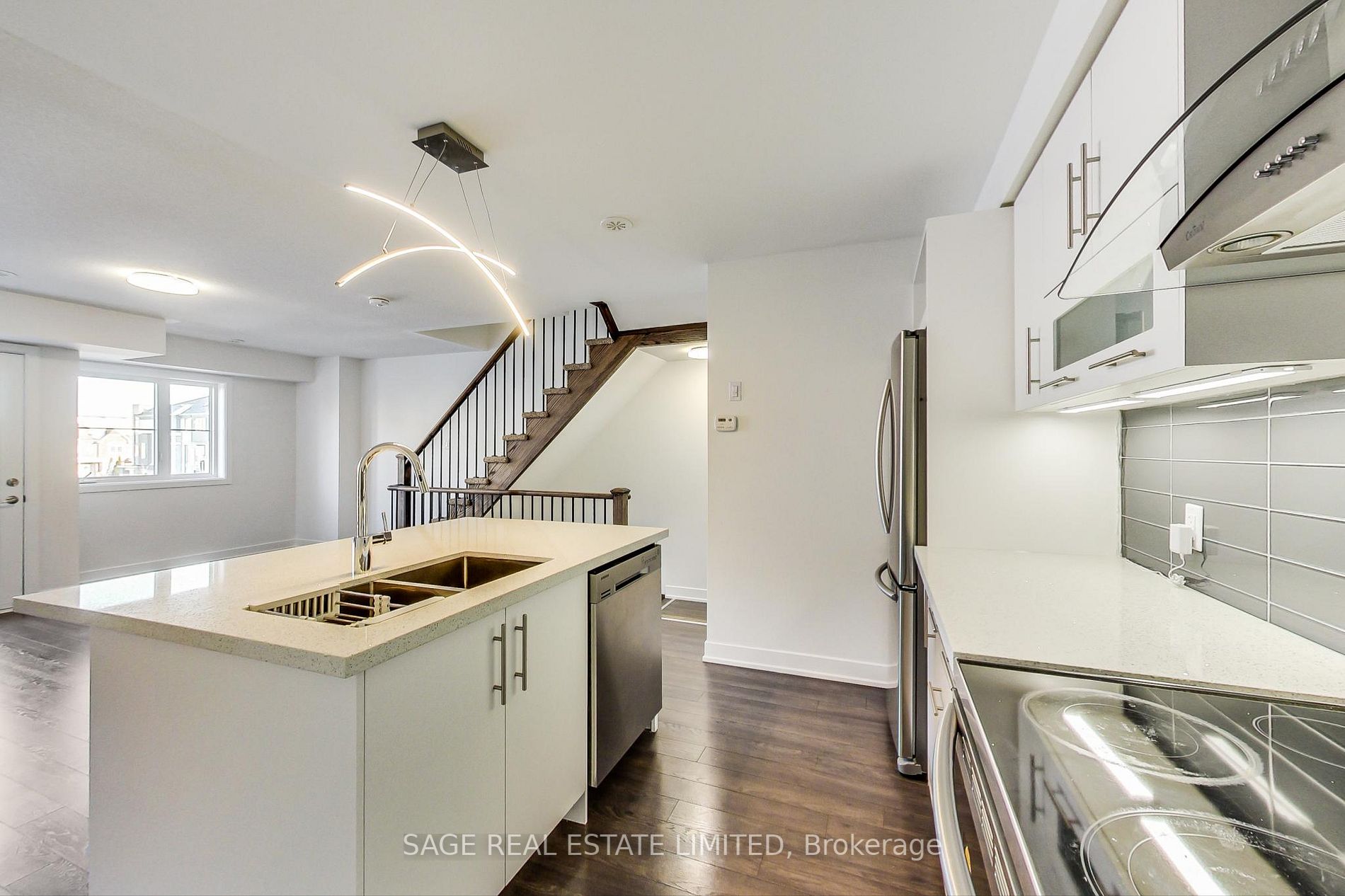 39 Pallock Hill Way, #19