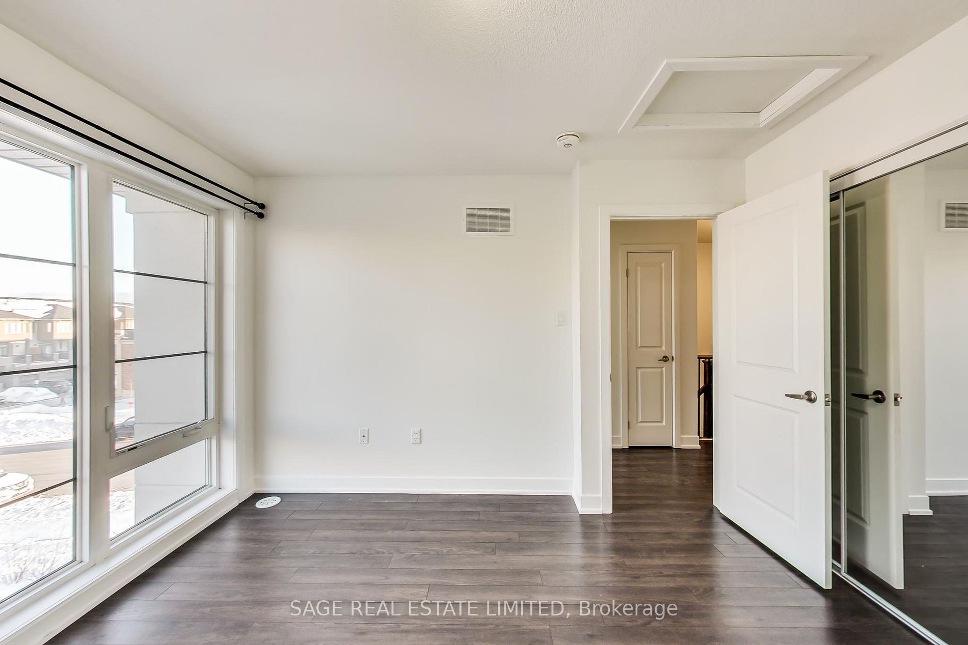 39 Pallock Hill Way, #19