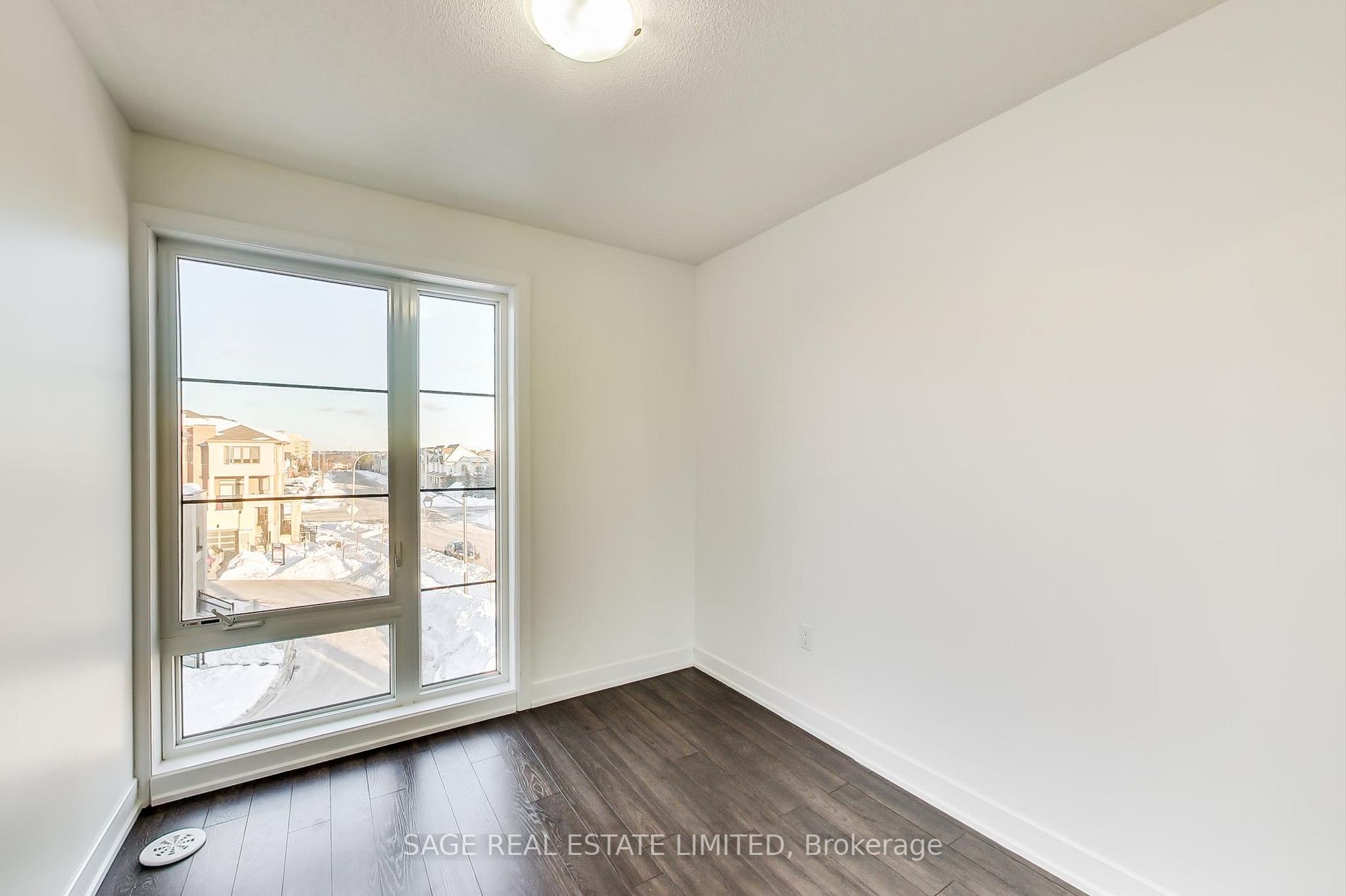 39 Pallock Hill Way, #19