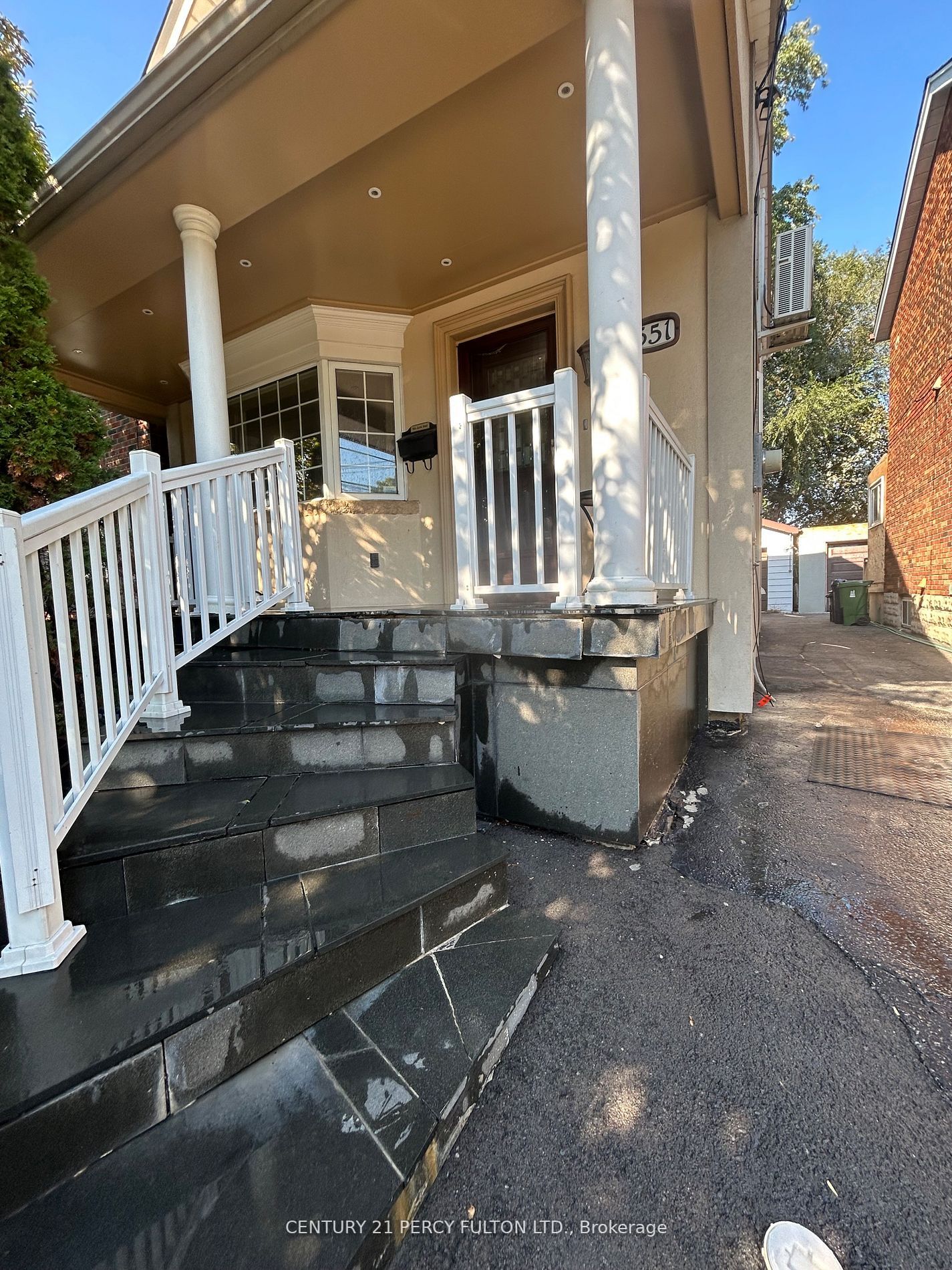 551 Donlands Ave