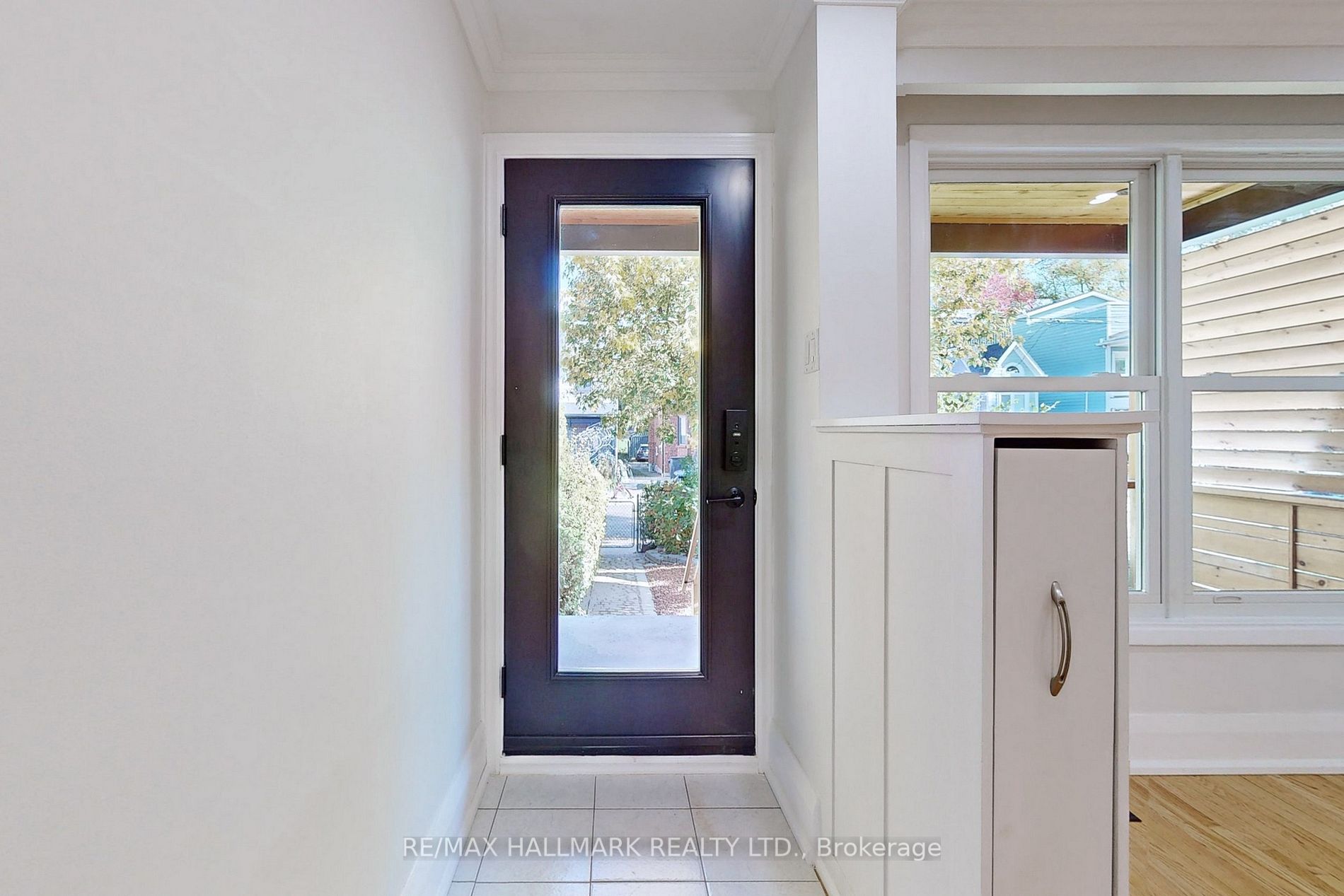 52 Kippendavie Ave