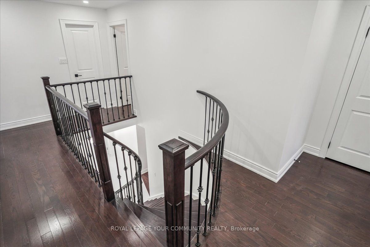 273 Delaney Dr