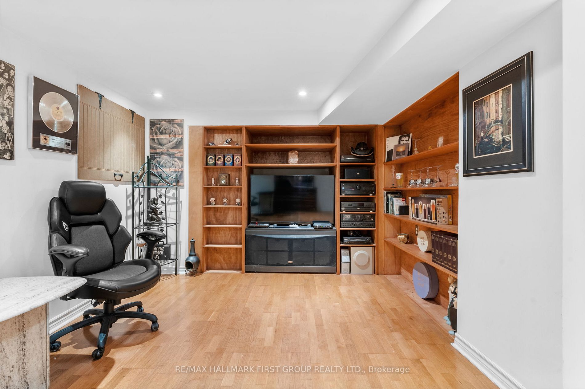 37 Blackfriar Avenue