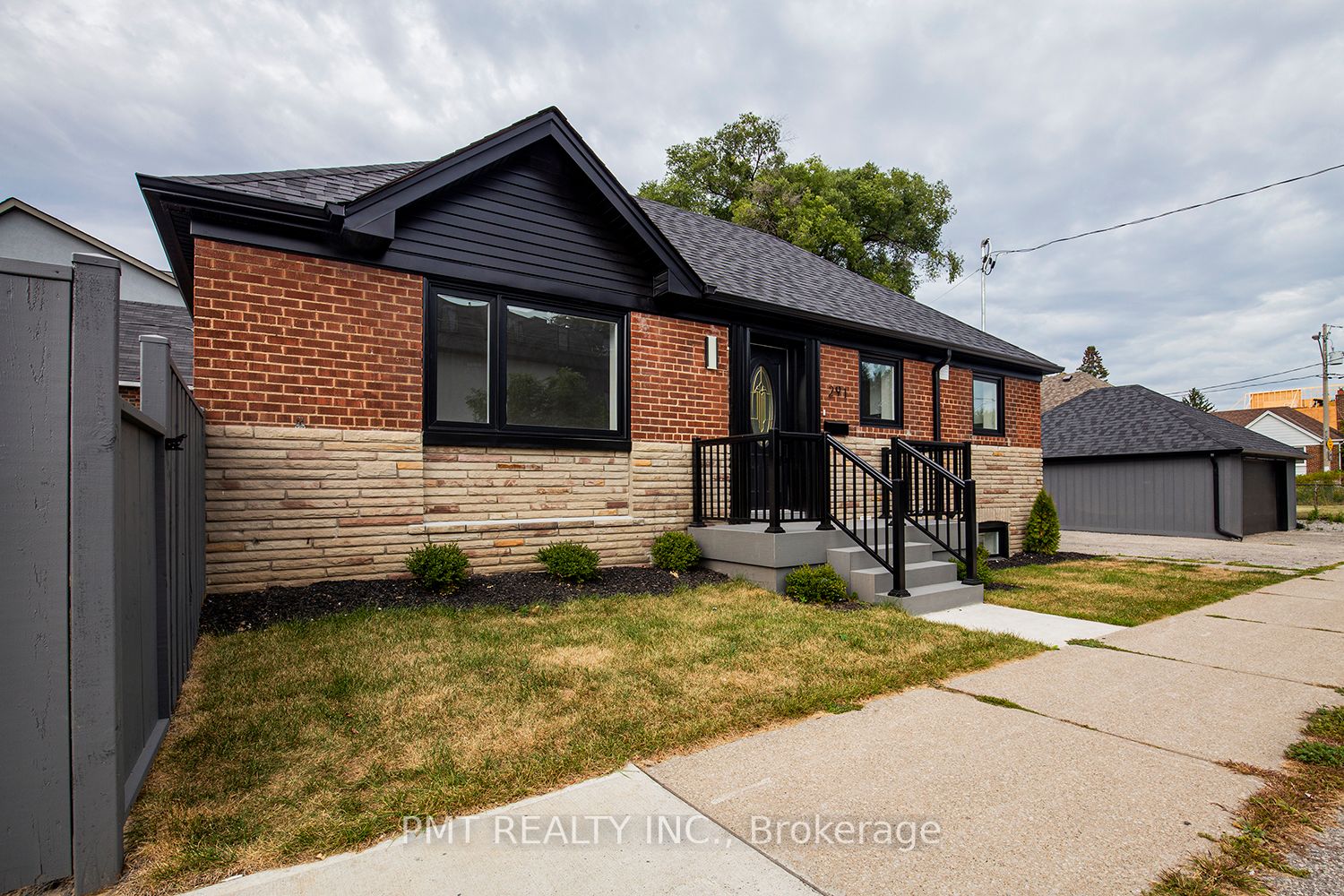 291 Glebemount Ave, #Main