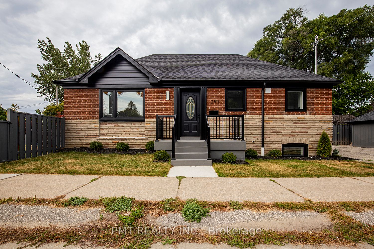 291 Glebemount Ave, #Main