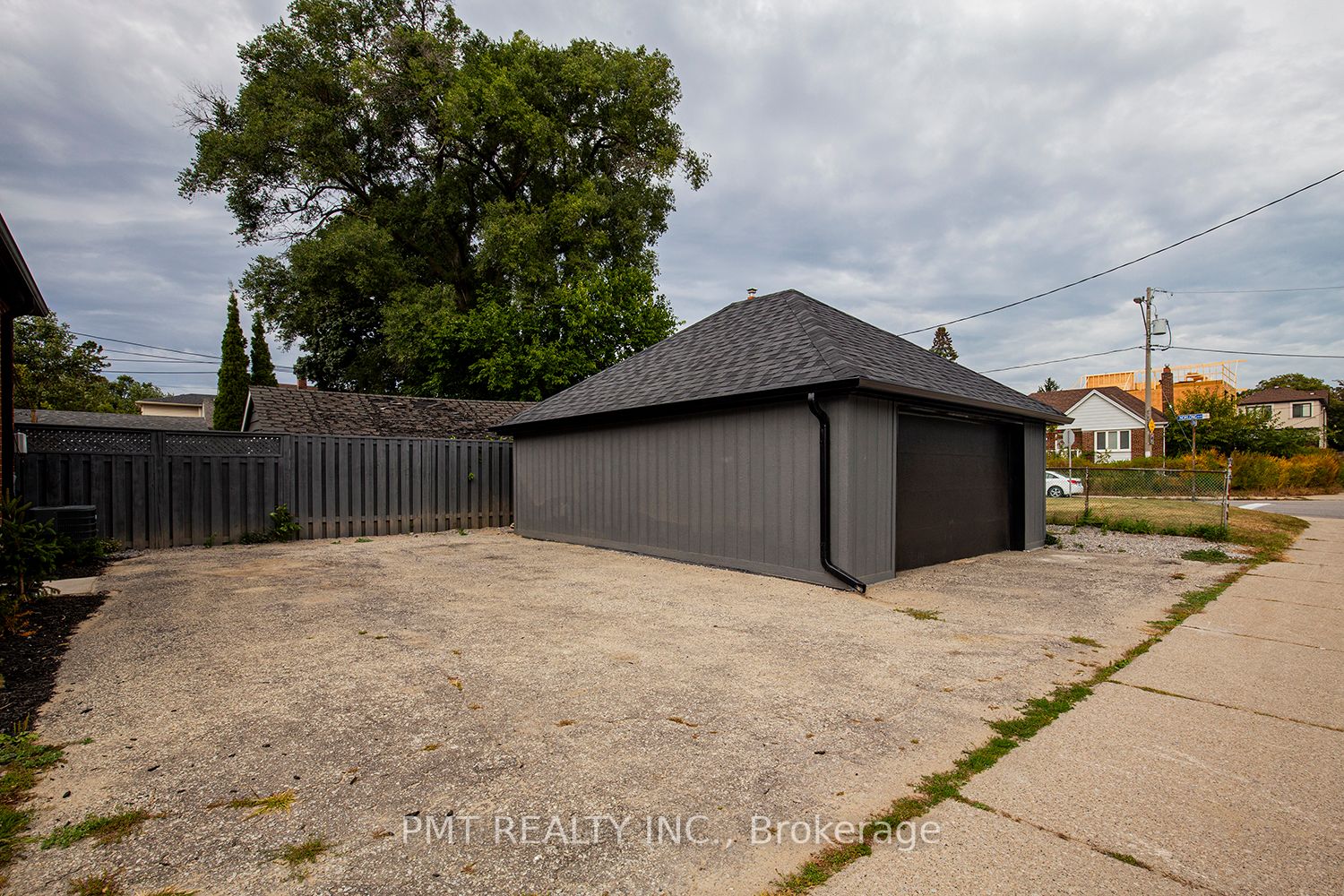 291 Glebemount Ave, #Main