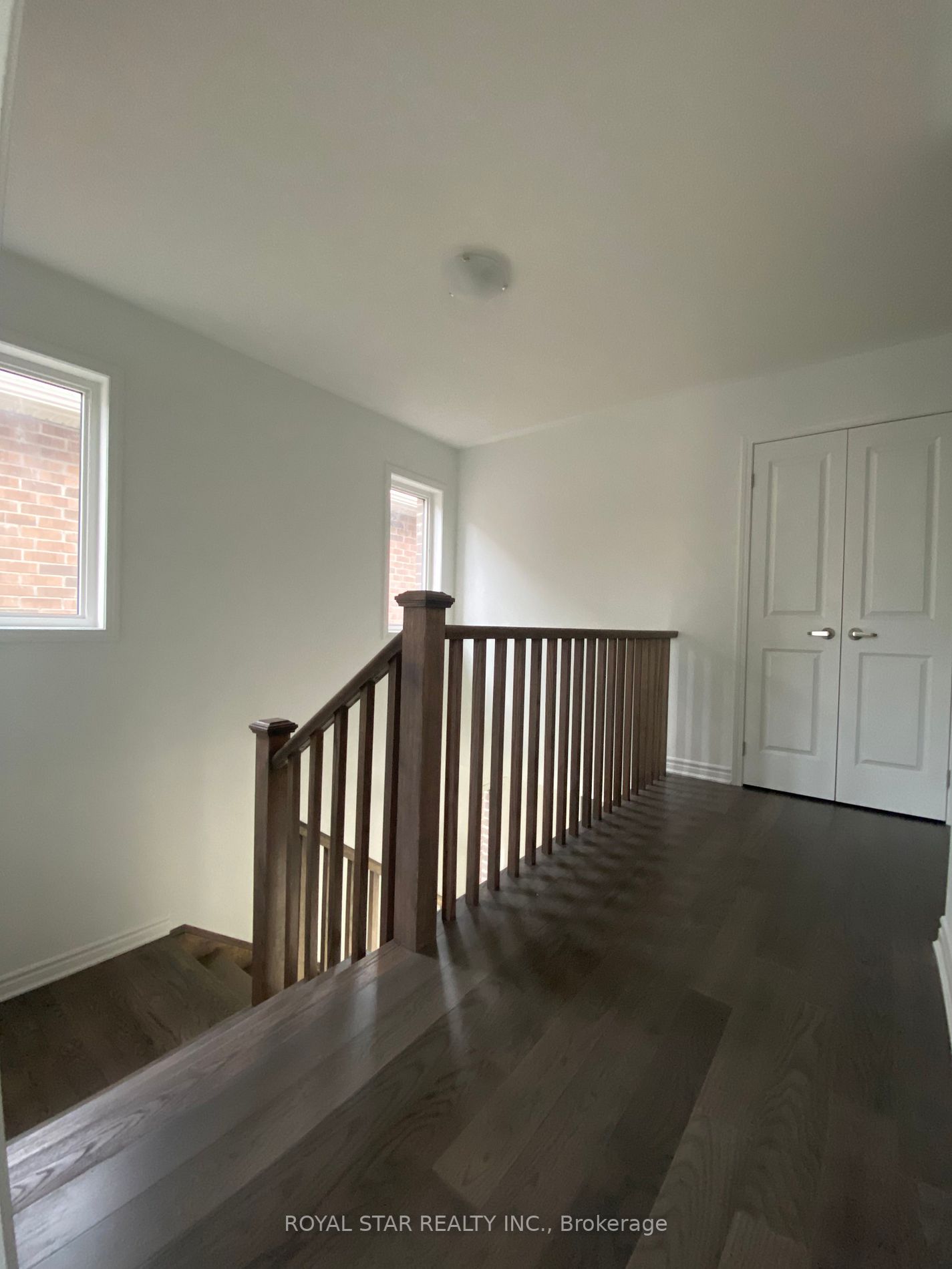 2974 Heartwood Lane