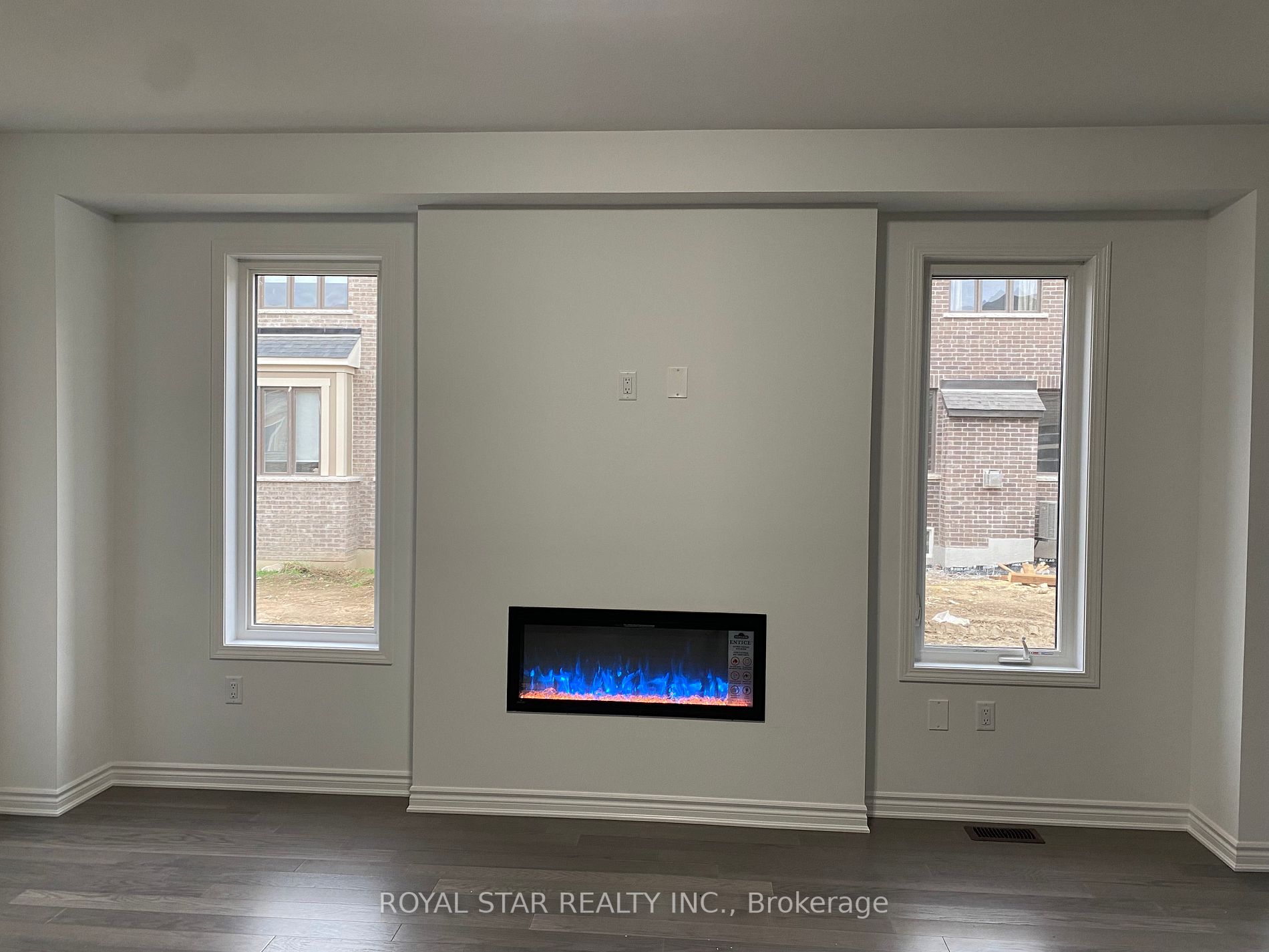 2974 Heartwood Lane