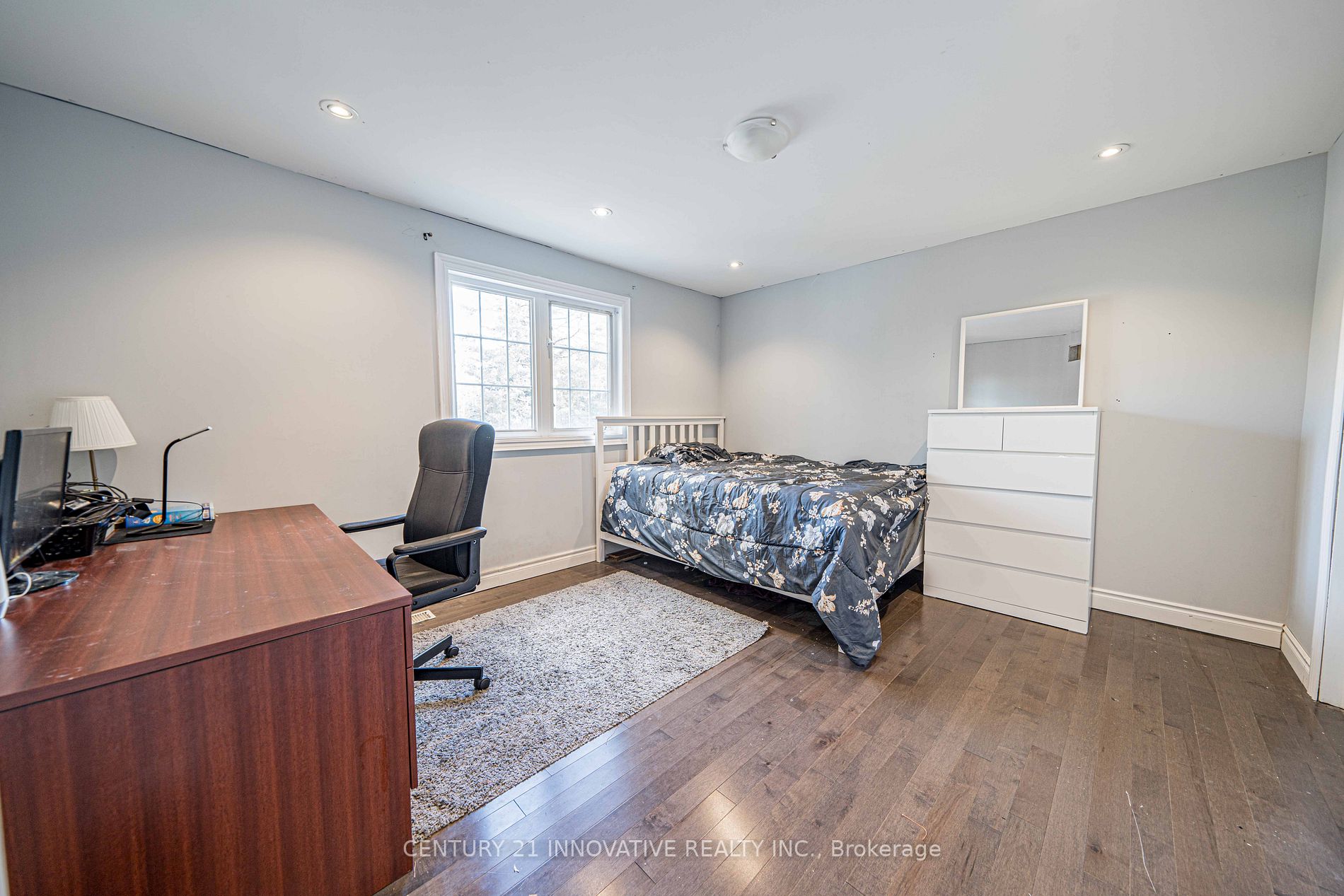 24 Cedarview Drive