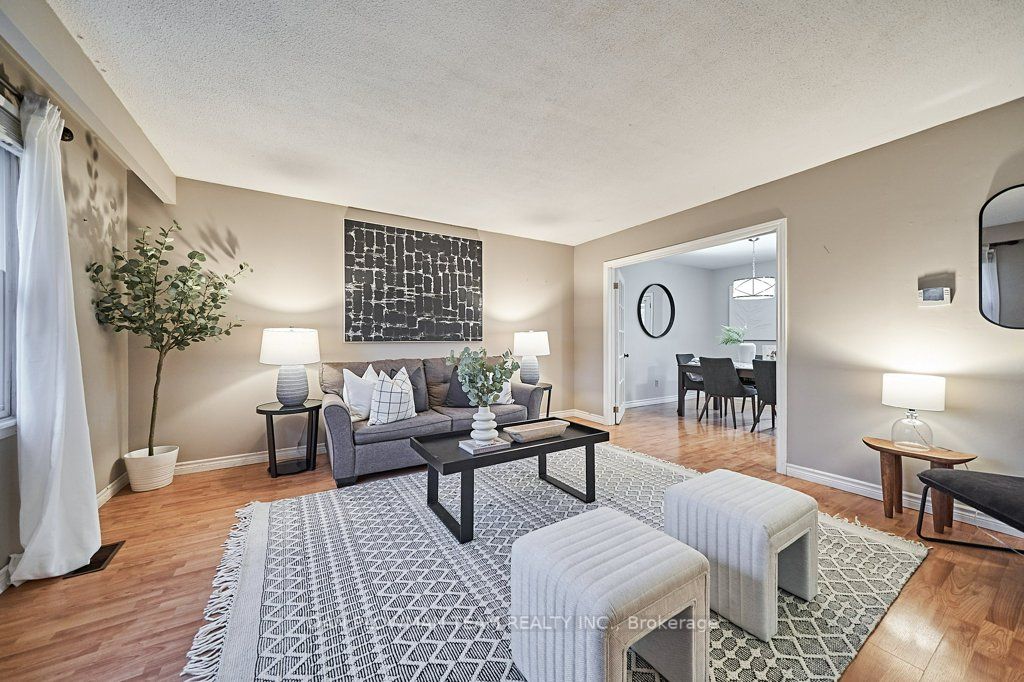 714 Pickering Beach Rd