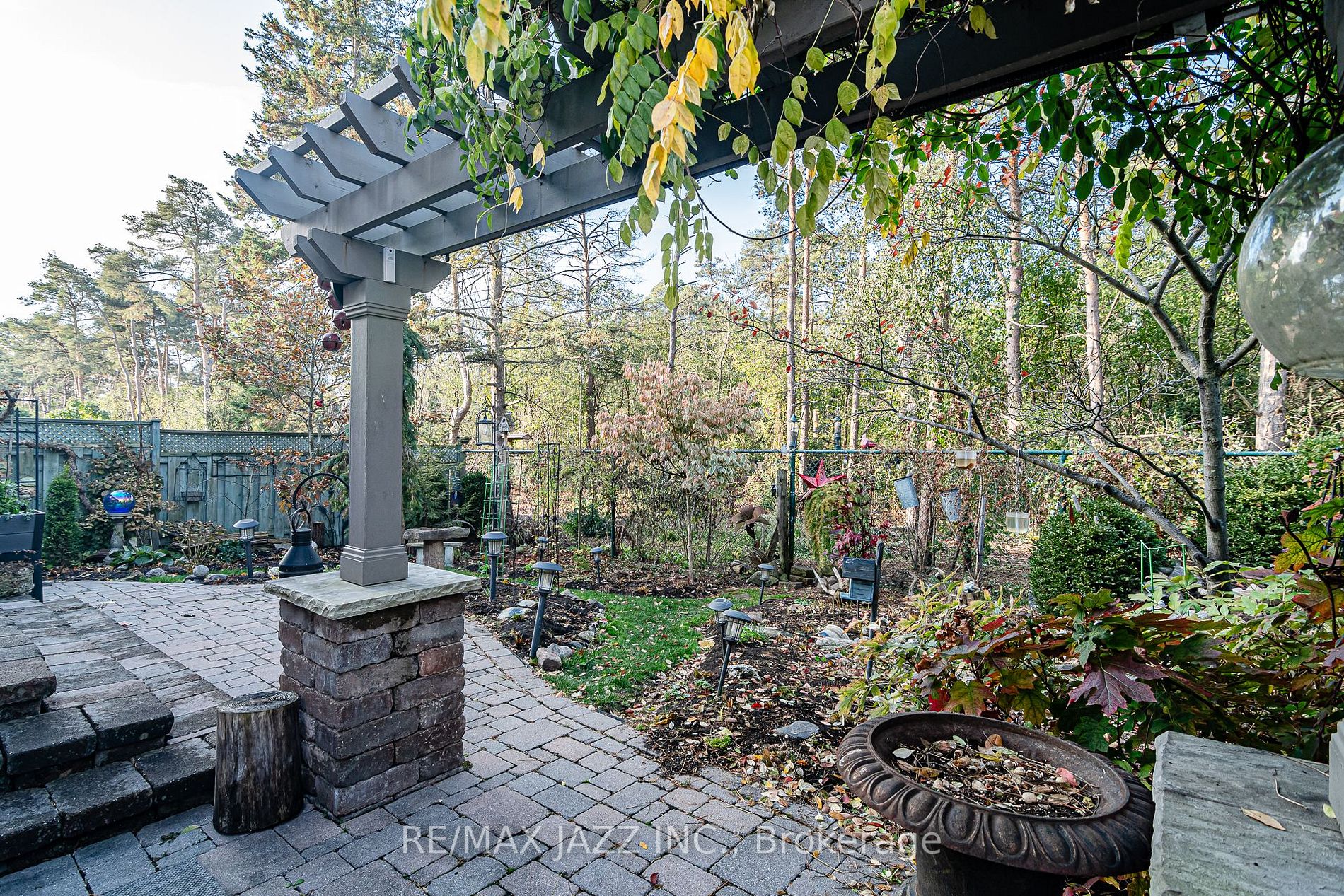 397 Elmwood Court