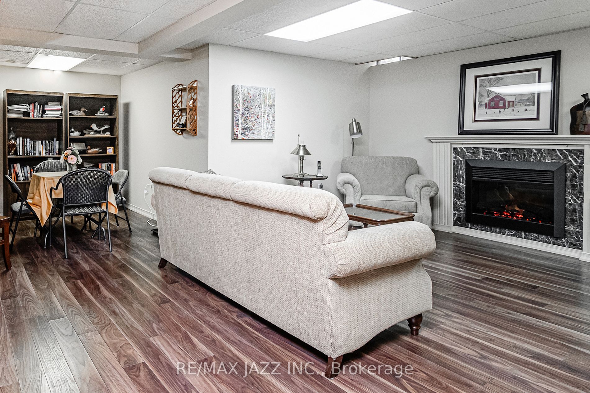 397 Elmwood Court